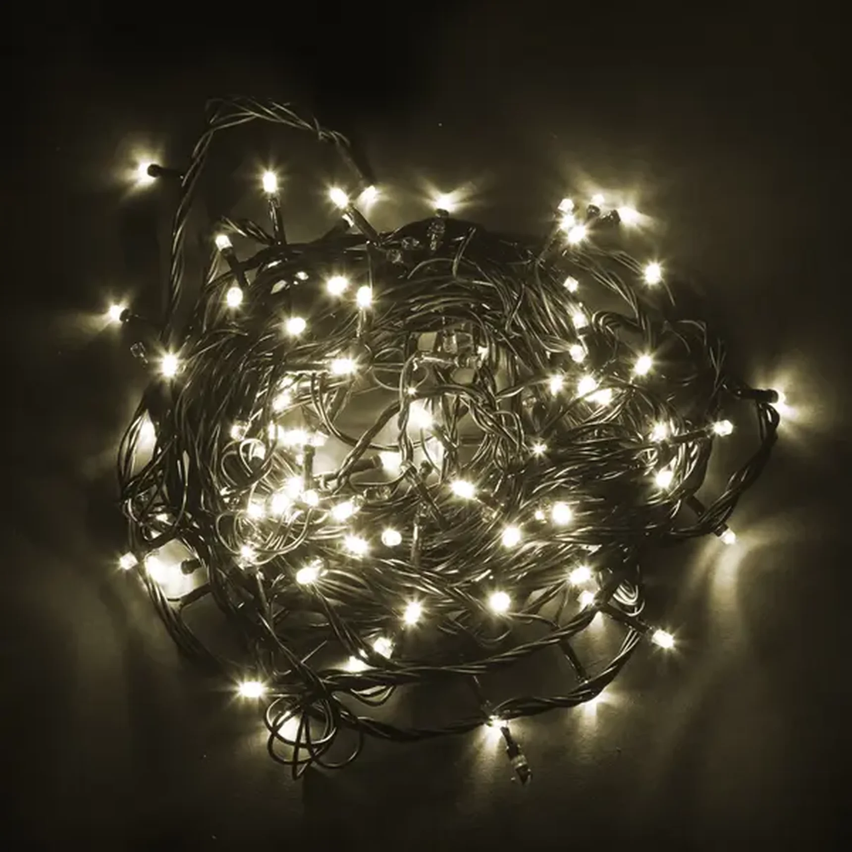 Гирлянда на елку 230V 210 LED 7*3м, 2700К, IP44, шнур 4м , CL91