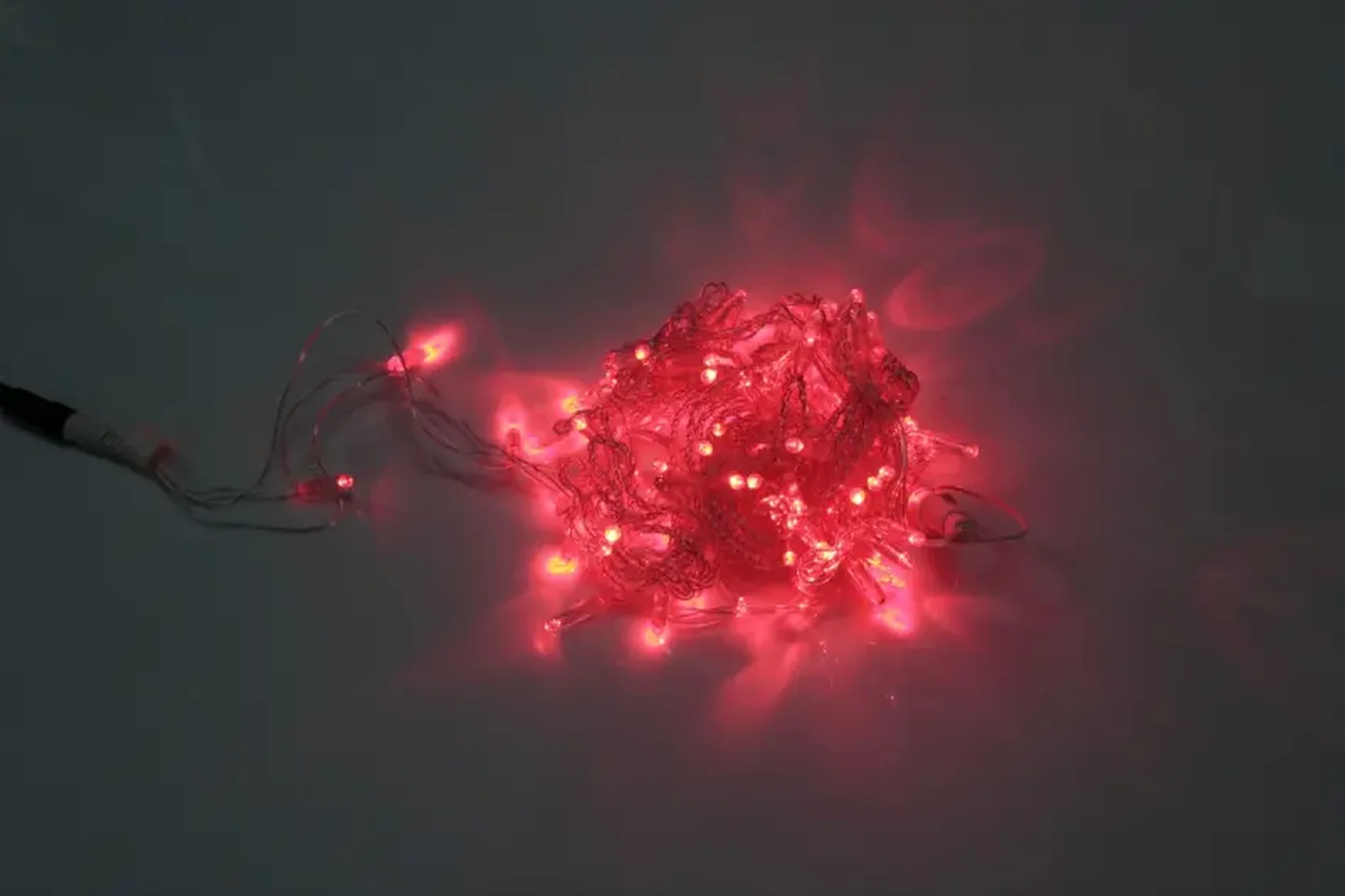 LED-PLS-100-10M-240V-R/C-W/O, Красная/прозрачны провод, соединяемая (без силового шнура) С КОЛПАЧКОМ