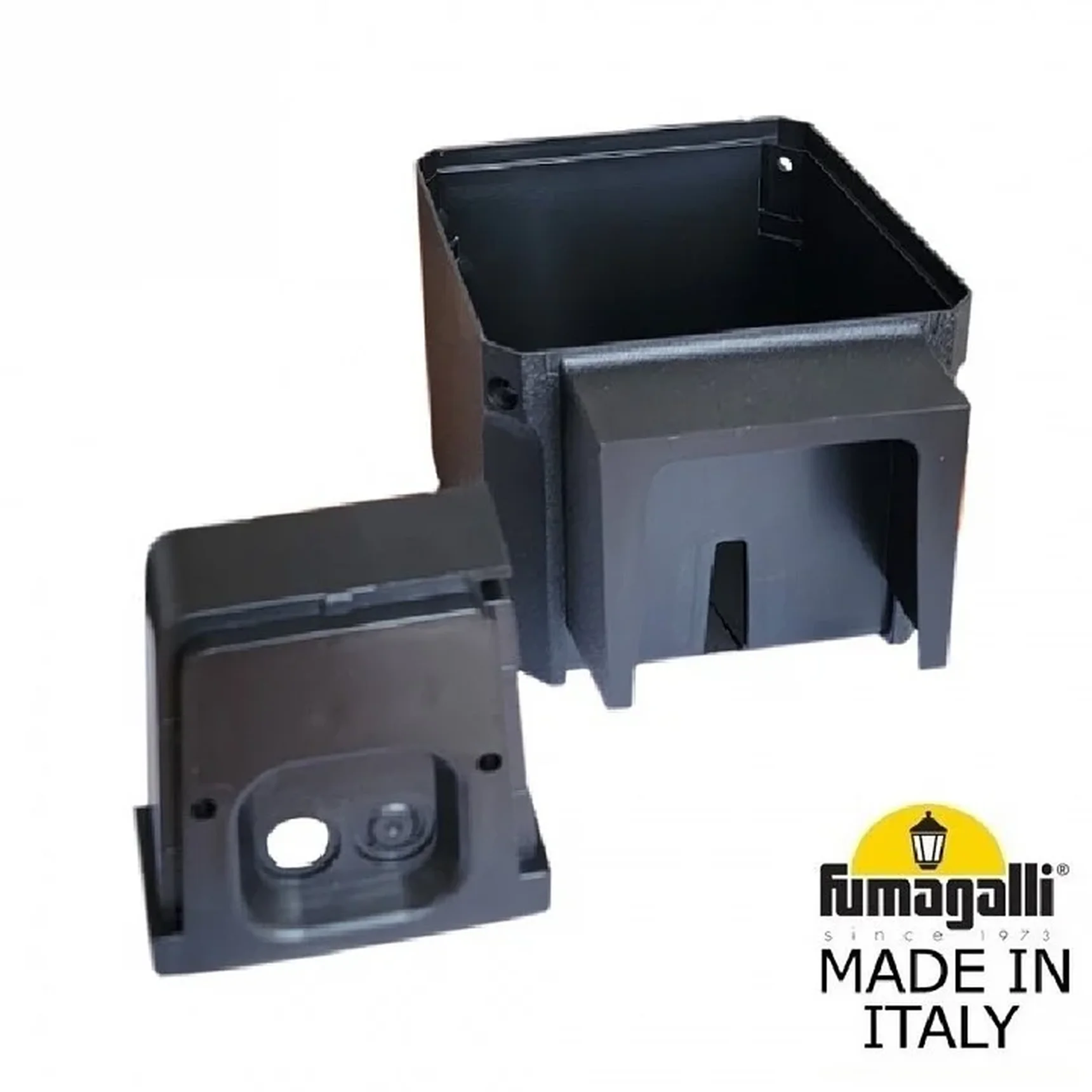 Светильник уличный настенный FUMAGALLI ELISA APPLIQUE DS2.562.000.AXD1L