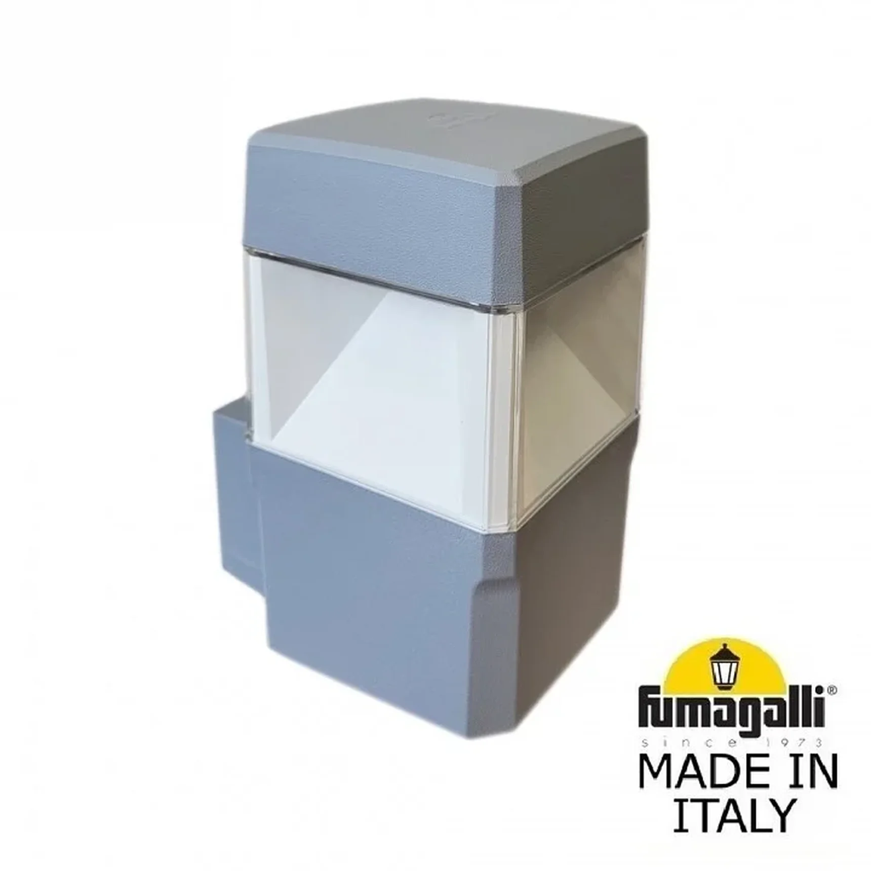 Светильник уличный настенный FUMAGALLI ELISA APPLIQUE DS2.562.000.LXD1L
