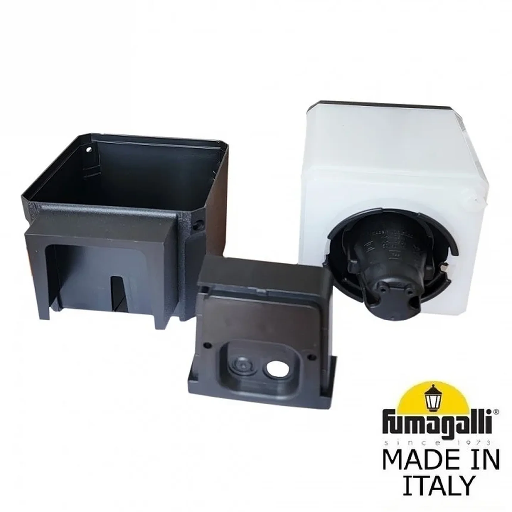 Светильник уличный настенный FUMAGALLI VIRGILIO APPLIQUE DS3.562.000.AYF1R