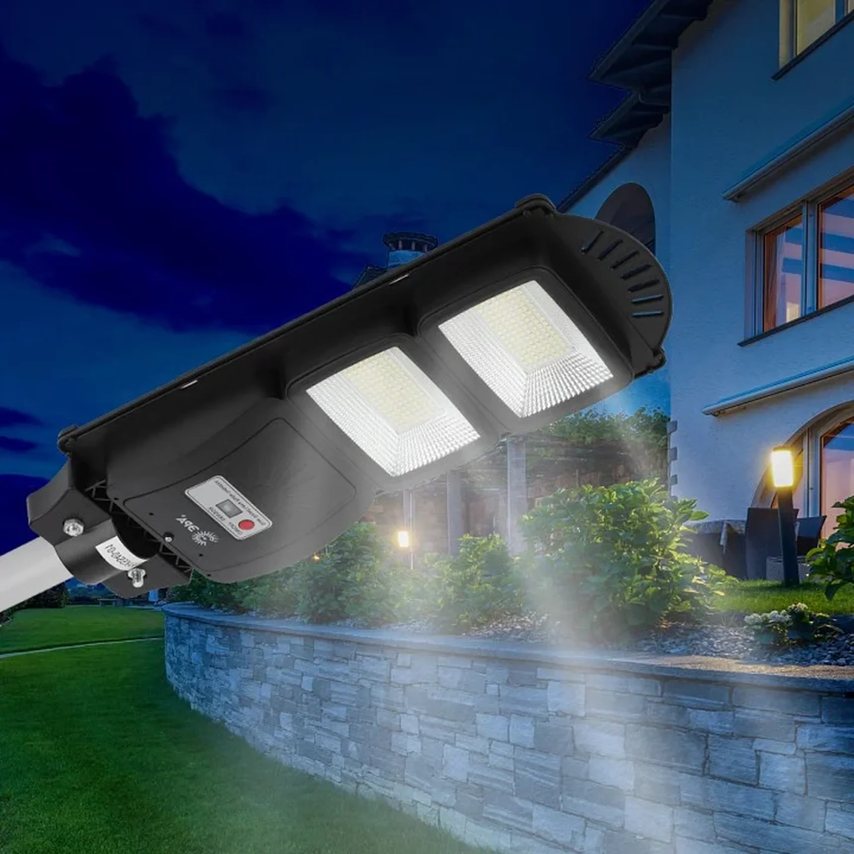 Консольный светильник на солнечной батарее,SMD, 40W, с датч. движ., ПДУ, 700lm, 5000К, IP65