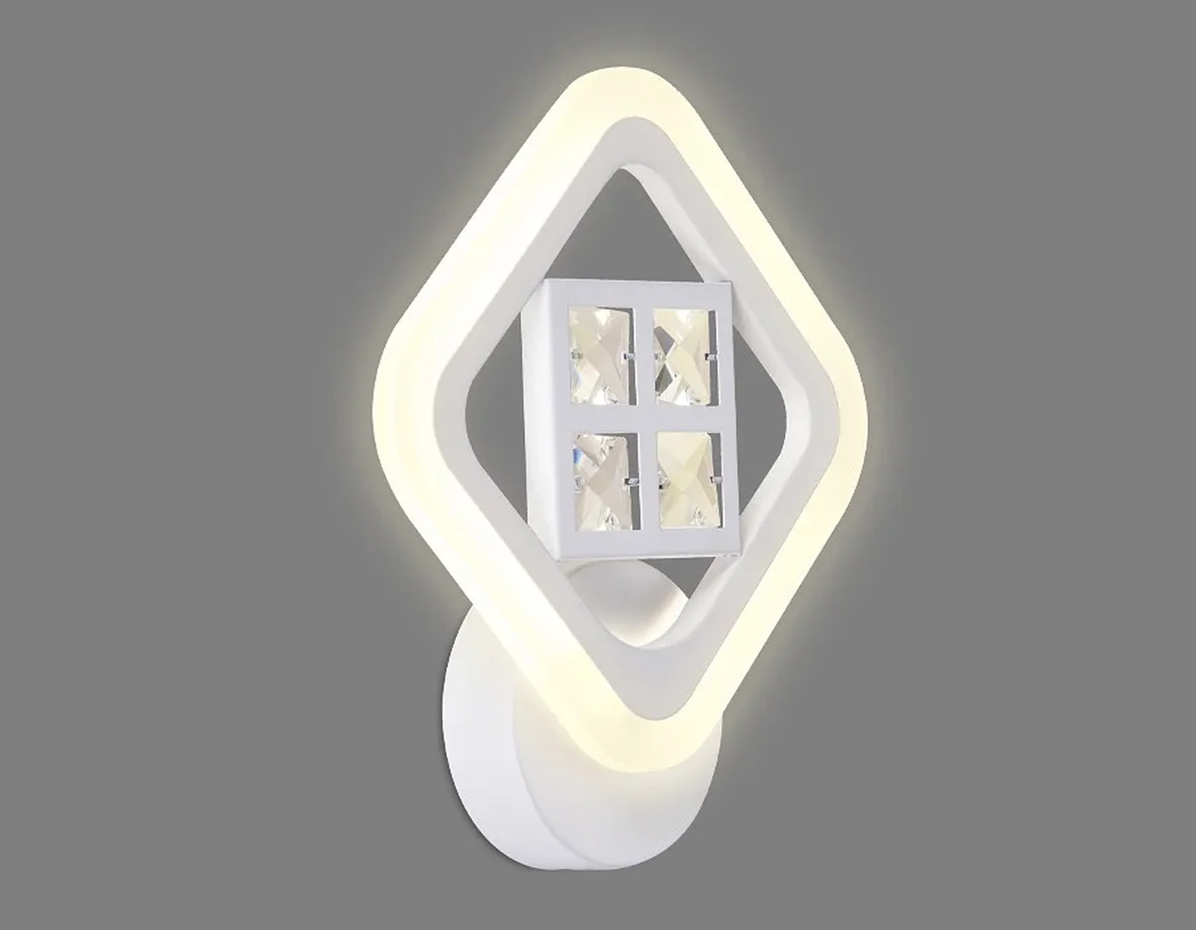 Настенный светодиодный светильник с хрусталем FA284 WH белый 15W 260*230*60