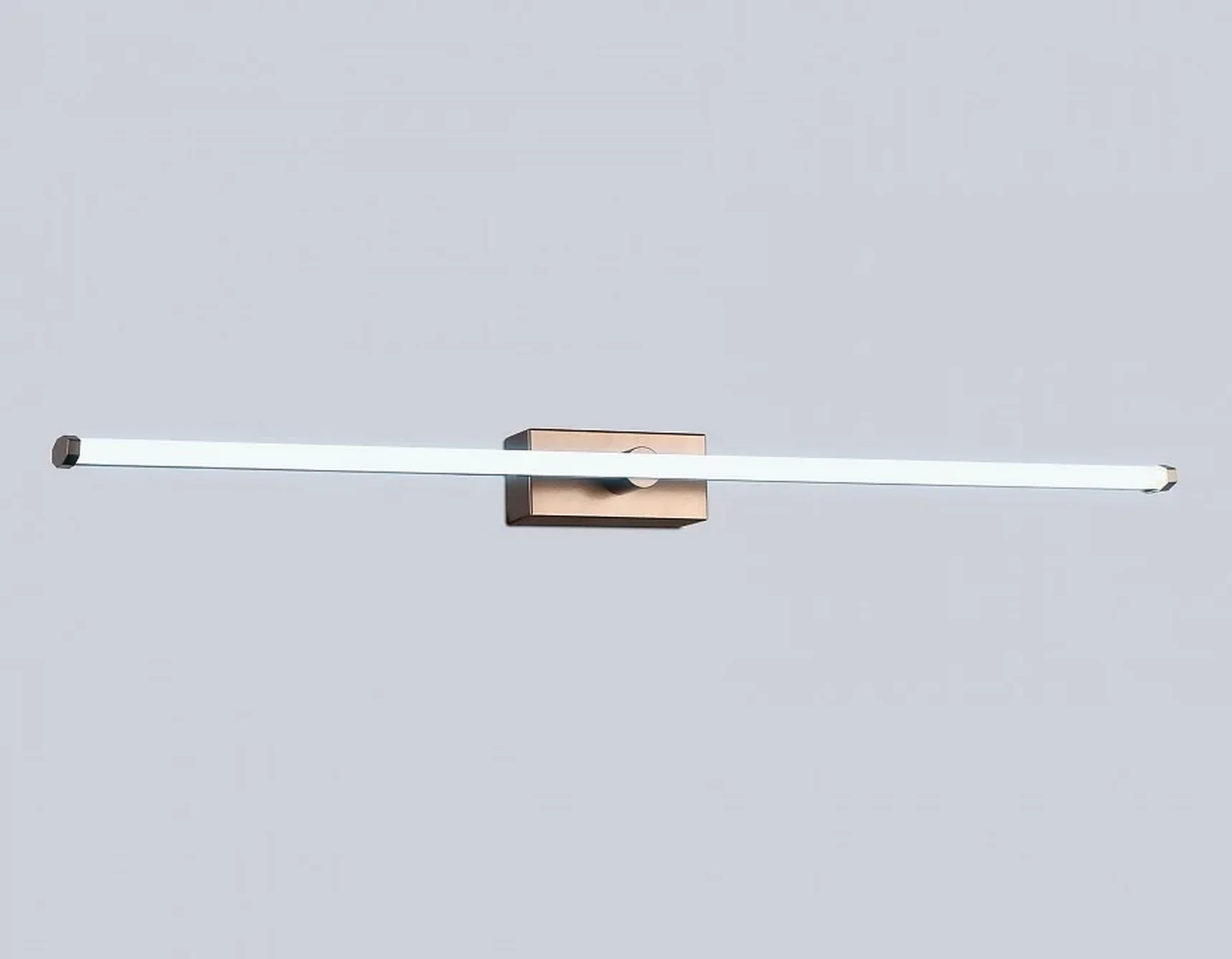 Светильник светодиодный настенный FL6123 CF кофе 14W 3000K-6400K 610*45*80
