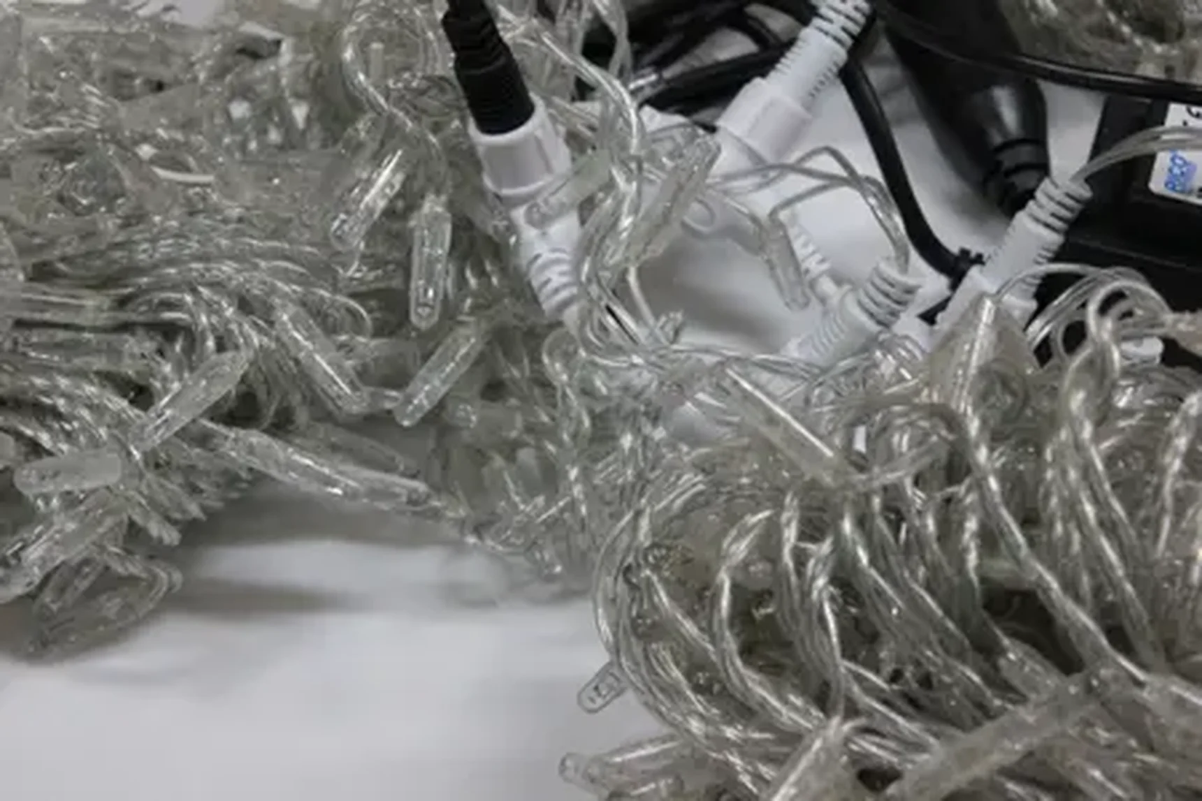 LED-PLS-200*5-20M-24V-M/C-F(W) 5 нитей, мул/бел F на прозр. пров. 24V/80W С КОЛПАЧКОМ