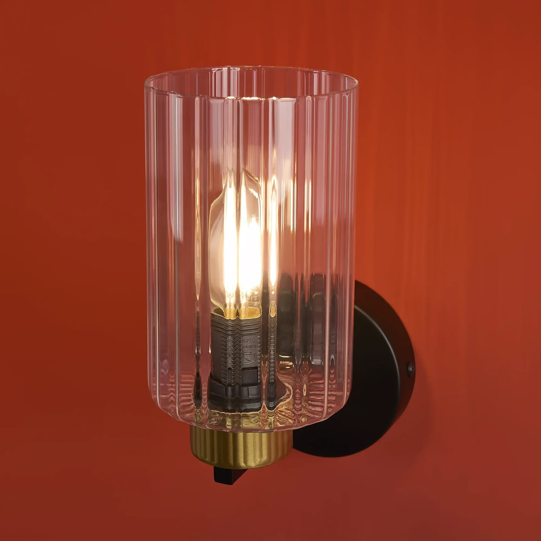 Настенный светильник (бра) Ombre, FR2051WL-01BBS1