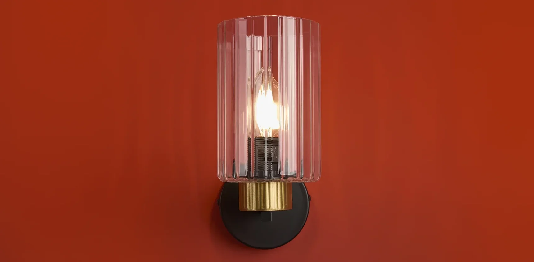 Настенный светильник (бра) Ombre, FR2051WL-01BBS1