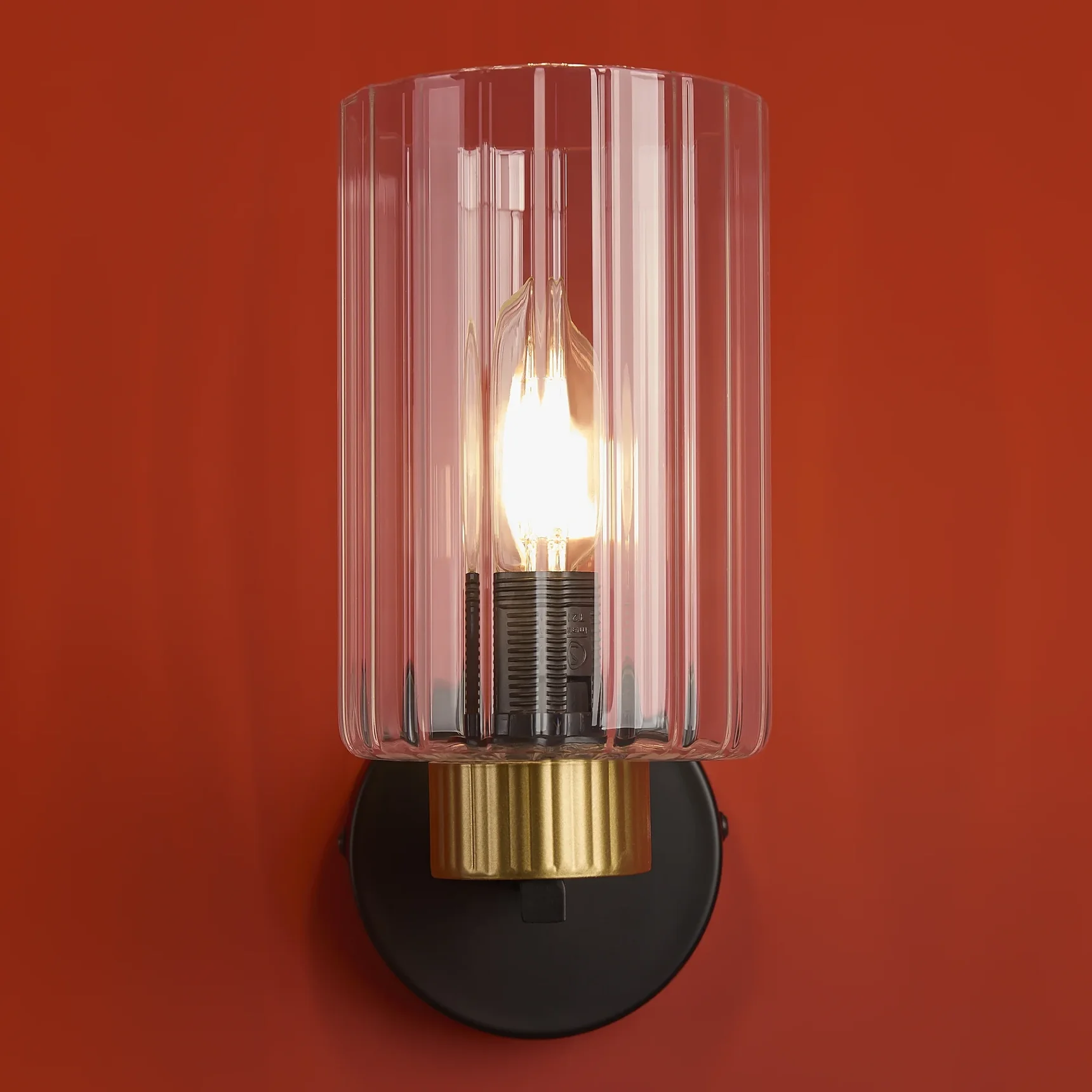 Настенный светильник (бра) Ombre, FR2051WL-01BBS1