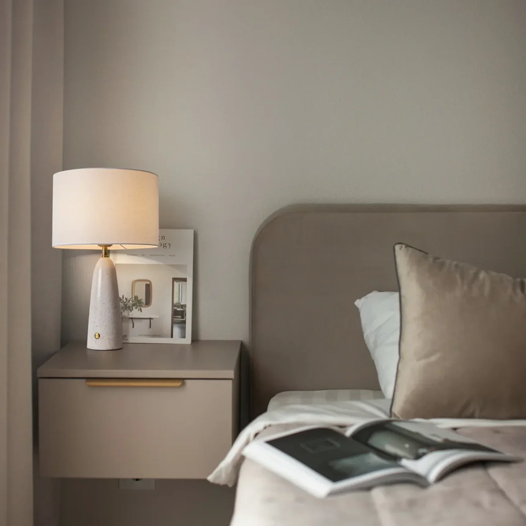 Настольный светильник MarmoLatte, FR2054TL-01BS3