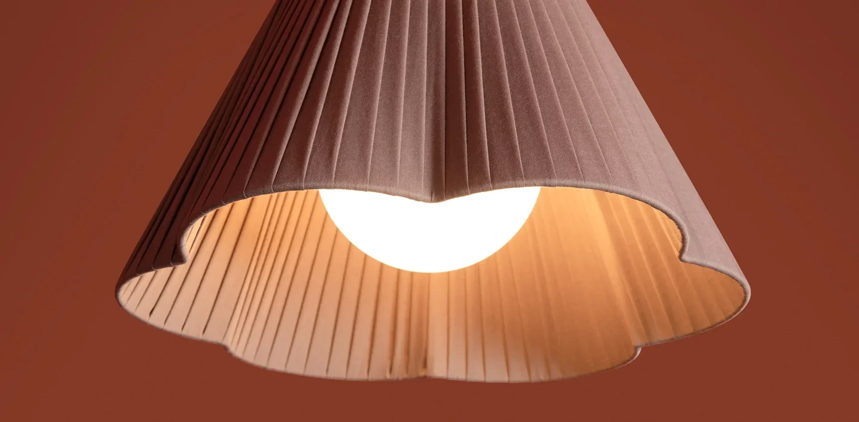 Одинарный подвесной светильник Sylvia, FR2056PL-01BR