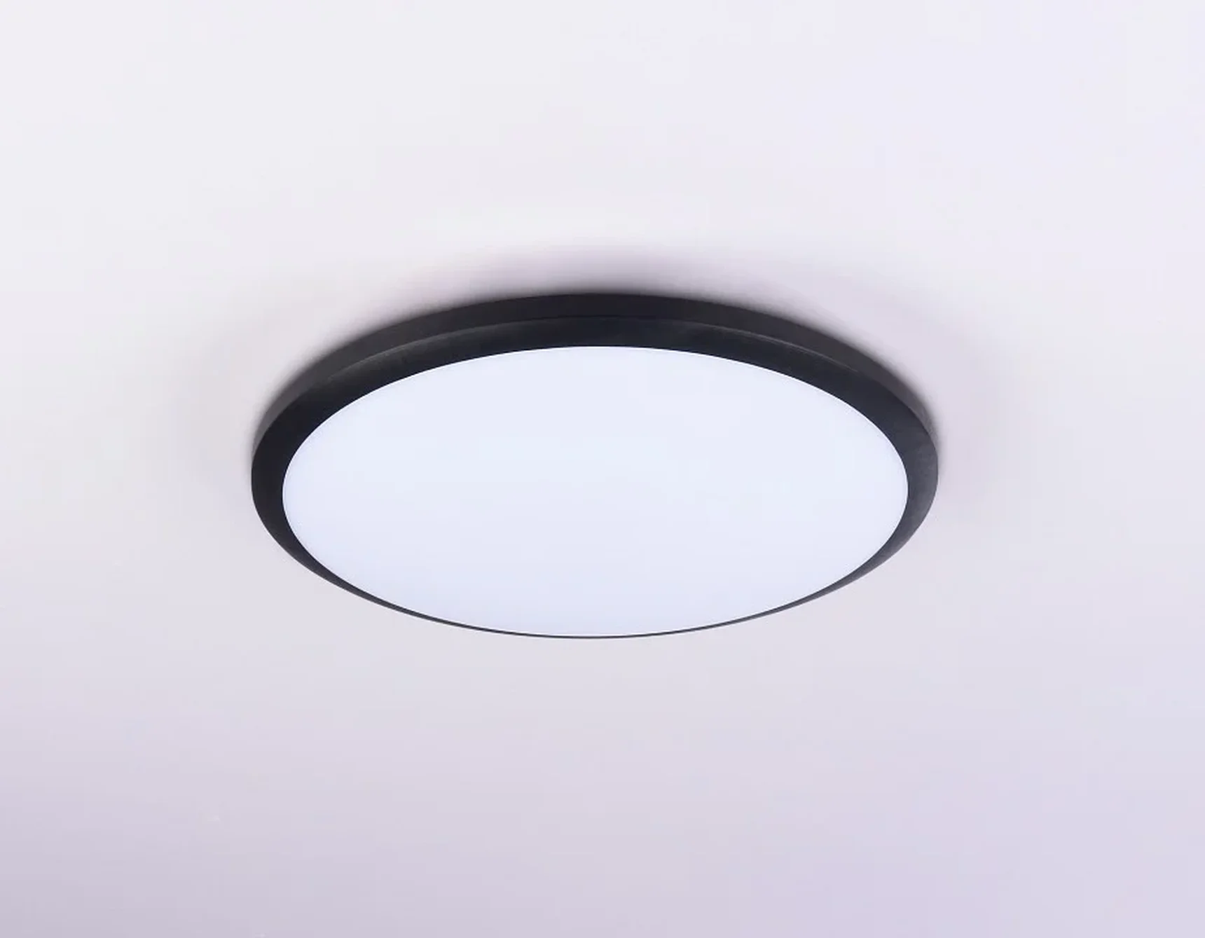 Потолочный светодиодный светильник FZ1233 BK черный IP44 22W 6400К D260*55 (Без ПДУ)