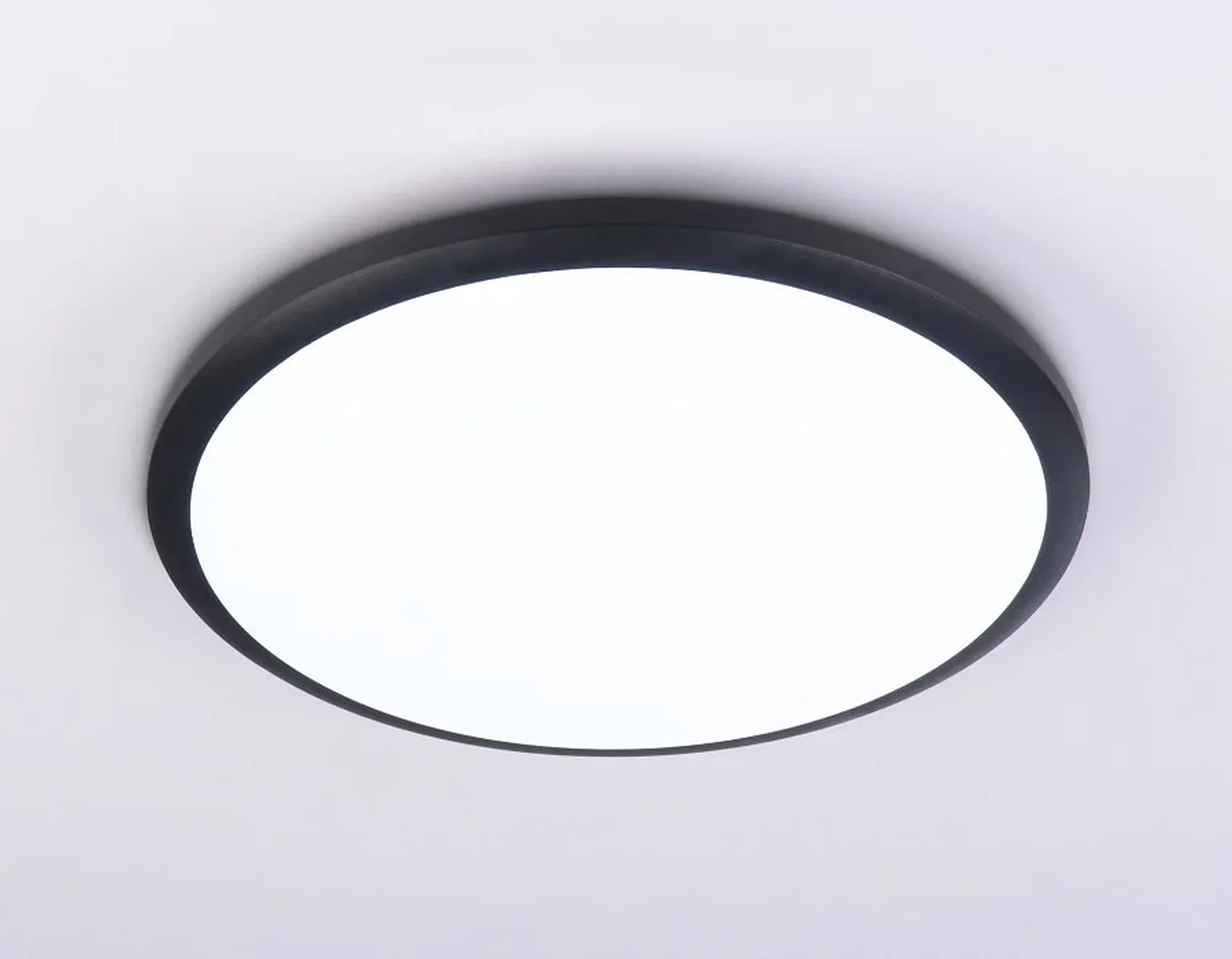 Потолочный светодиодный светильник FZ1234 BK черный IP44 42W 6400К D370*55 (Без ПДУ)