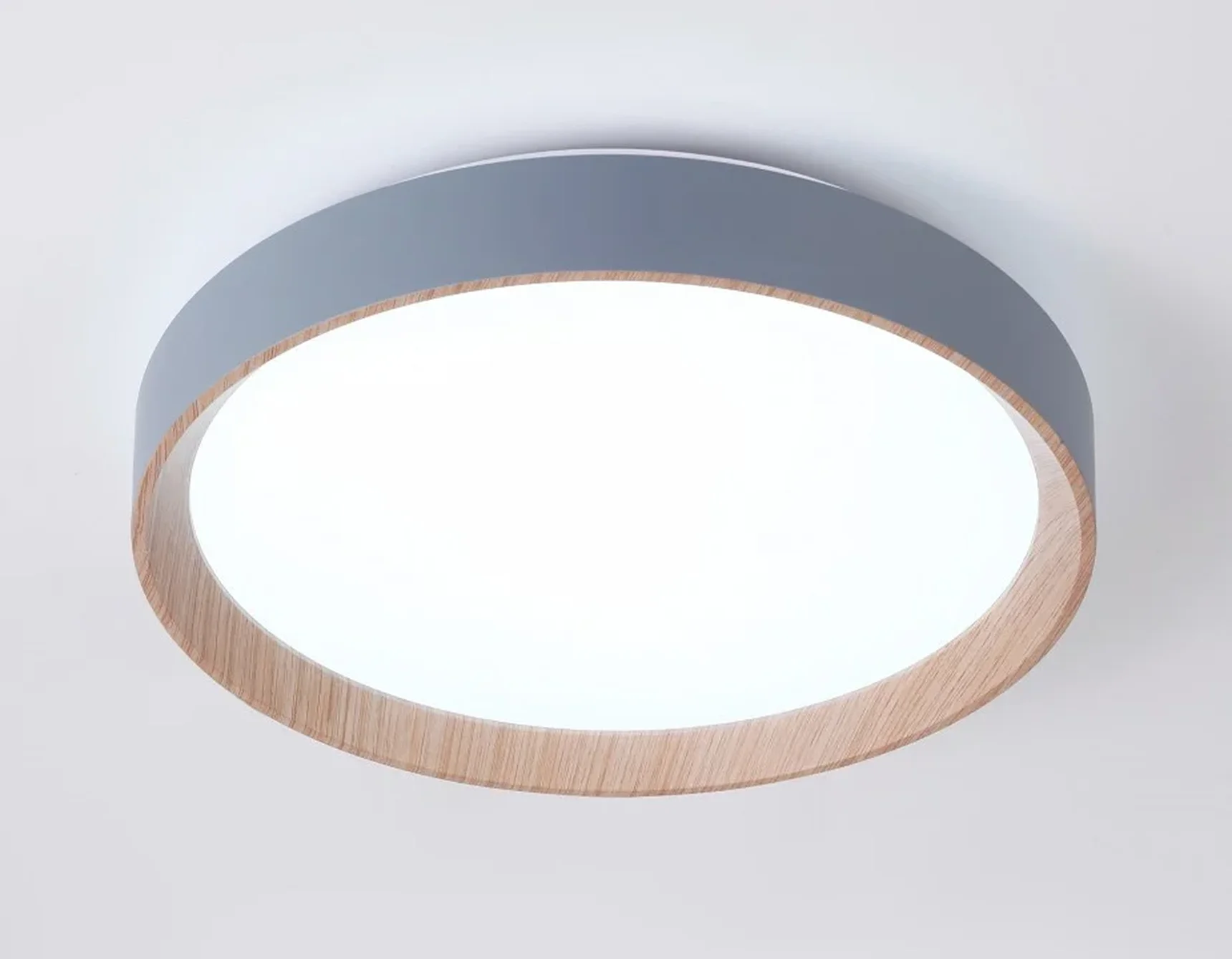 Потолочный светодиодный светильник с пультом FZ1320 GR/LWD серый/светлое дерево IP20 41W 3000-6400K D390*70 (ПДУ ИК)