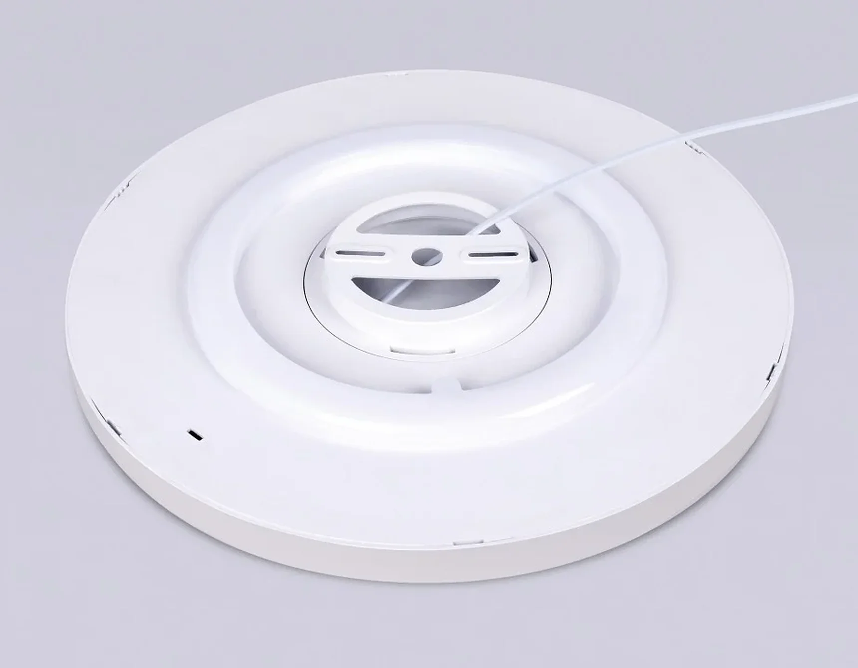 Потолочный светодиодный светильник FZ3001 WH белый IP44 24W+10W 6400+6400К D290*40 (Без ПДУ)