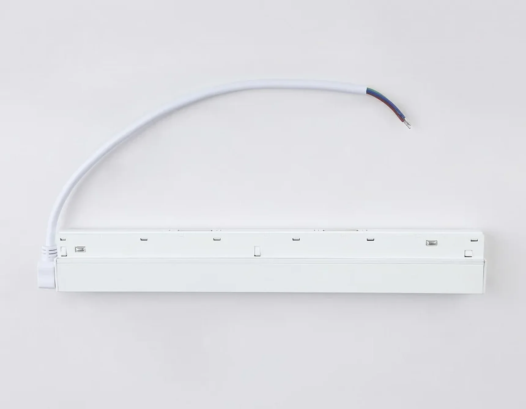 Блок питания внутренний с вводом питания для шинопровода Magnetic GL3652 WH белый IP20 200W 48V 260*45*23