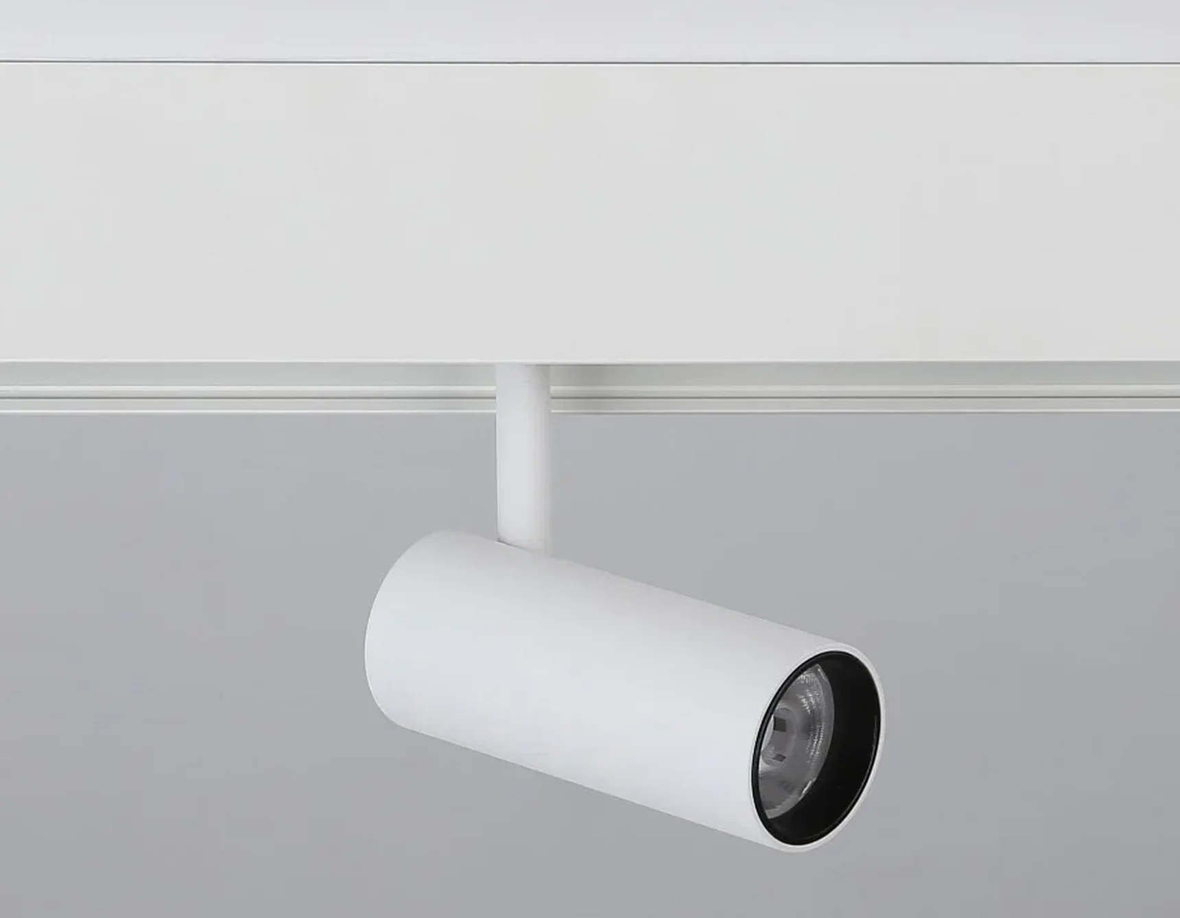 Светильник светодиодный для шинопровода Magnetic GL3810 WH белый IP20 7W 4200K 48V 24° D35*80