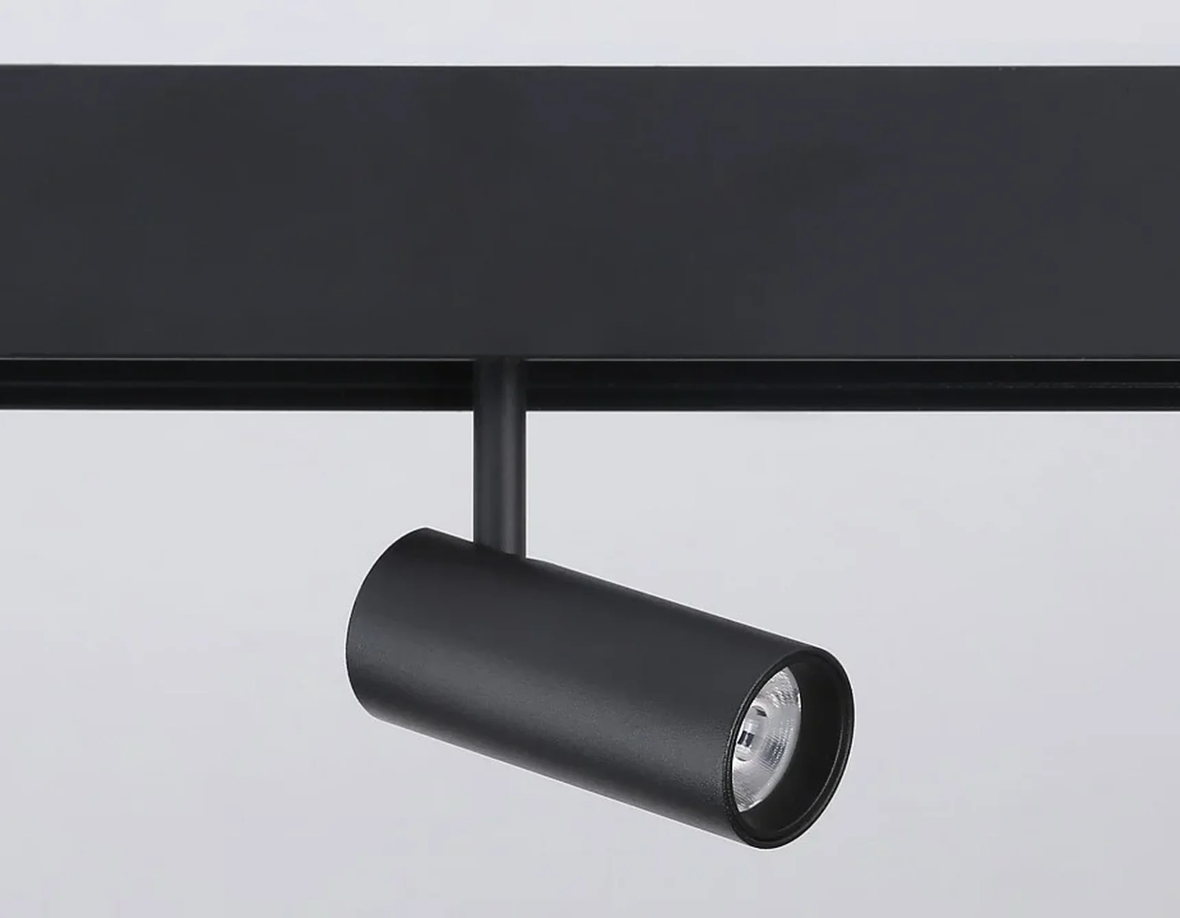 Светильник светодиодный для шинопровода Magnetic GL3814 BK черный IP20 7W 4200K 48V 24° D35*80