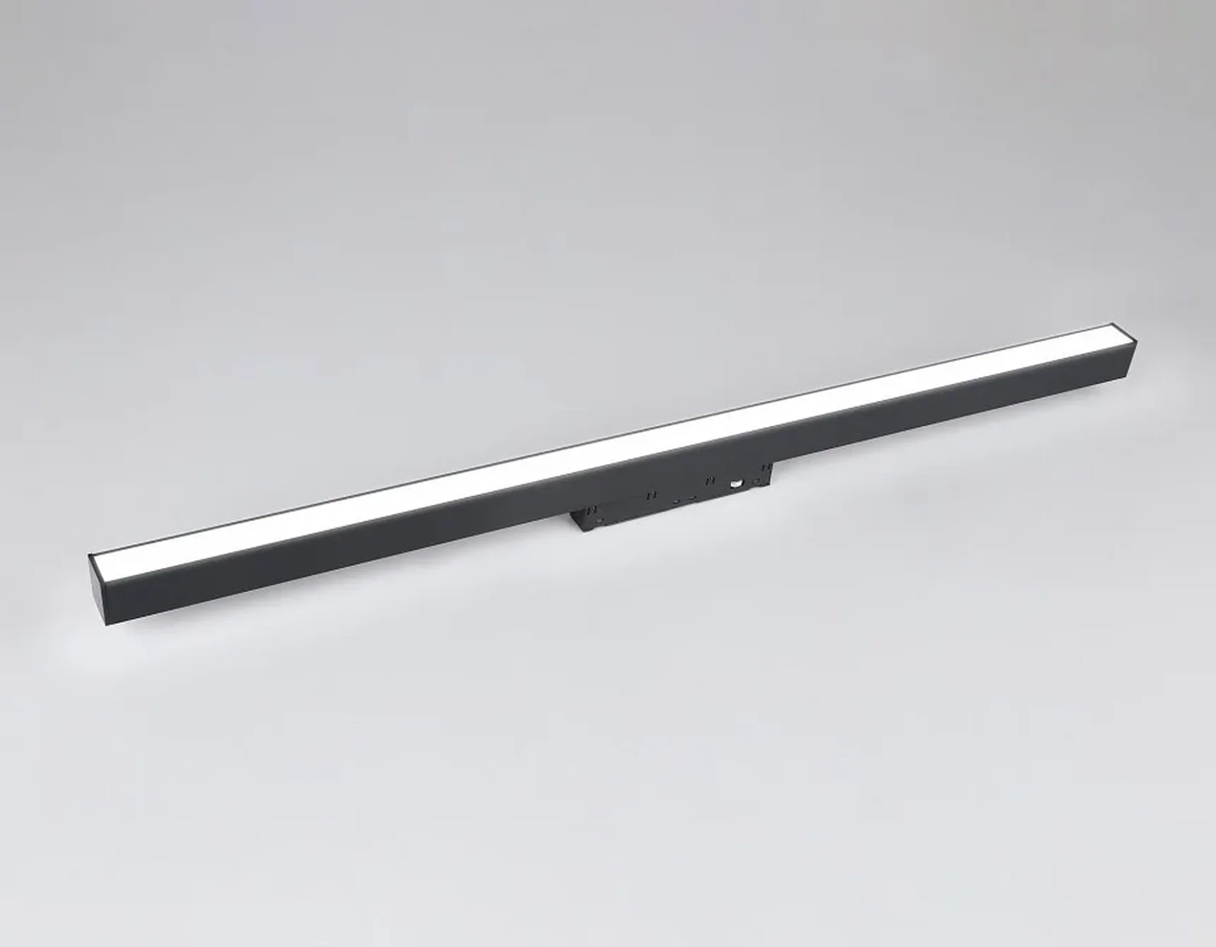 Трековый светодиодный светильник Ambrella light Track System Magnetic GL4011