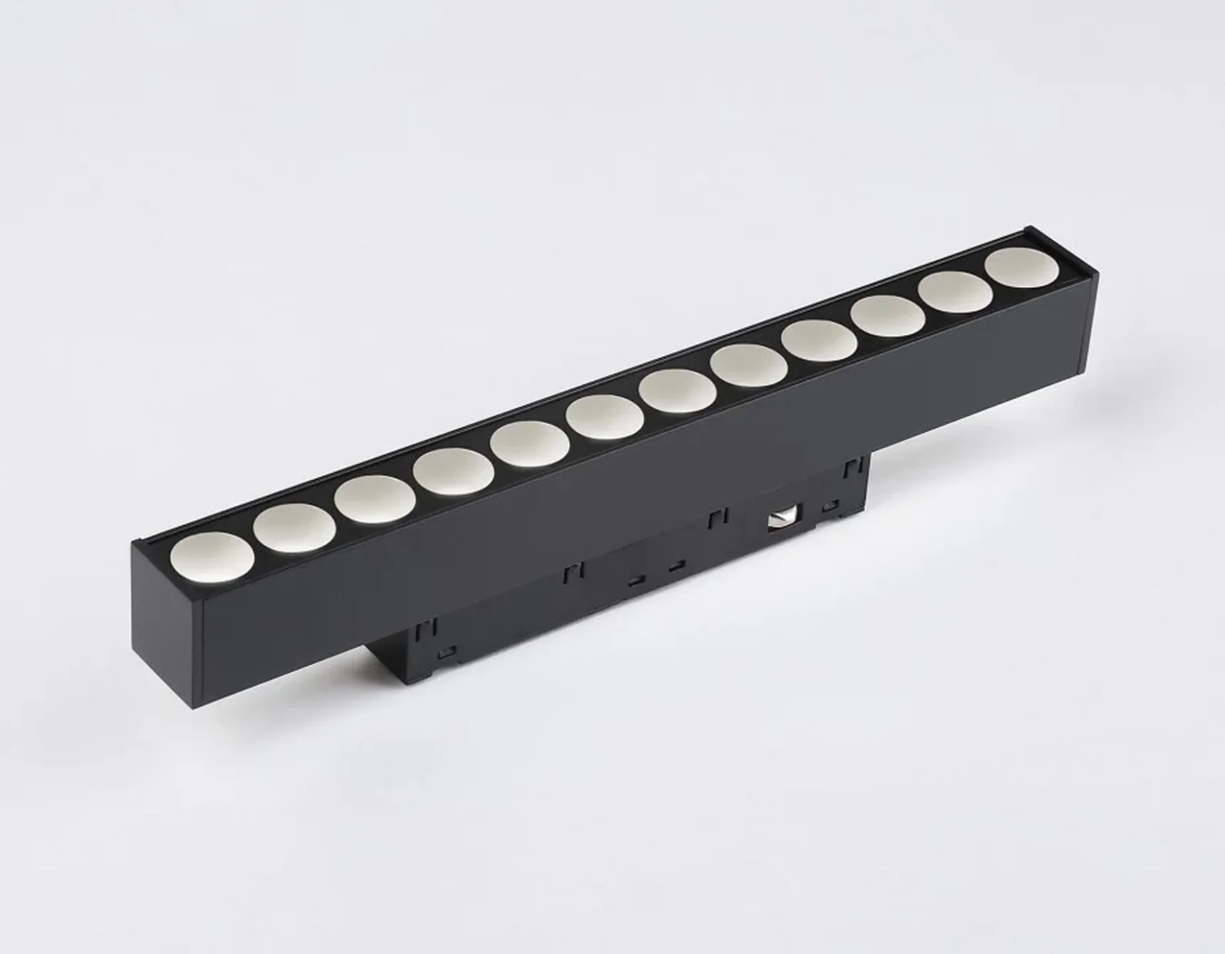 Светильник светодиодный для шинопровода Magnetic GL4024 BK черный IP20 12W 4200K 48V 24° 220*22*45