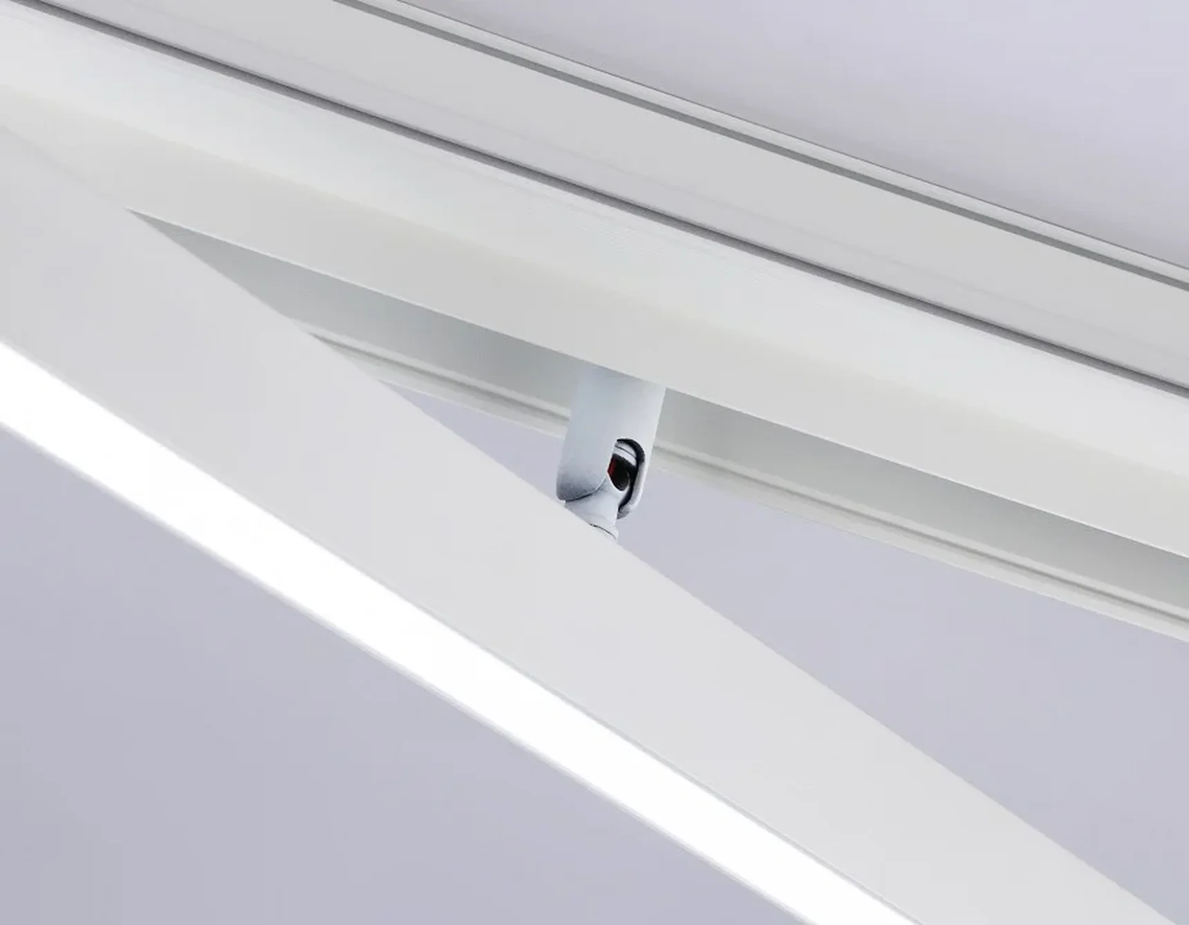 Светильник светодиодный трековый для шинопровода Magnetic GL4200 WH белый IP20 12W 4200K 48V 605*22*45
