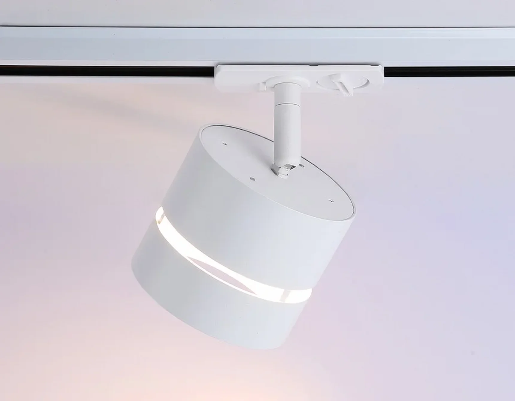 Светильник трековый GL5375 WH белый GX53 max 12W