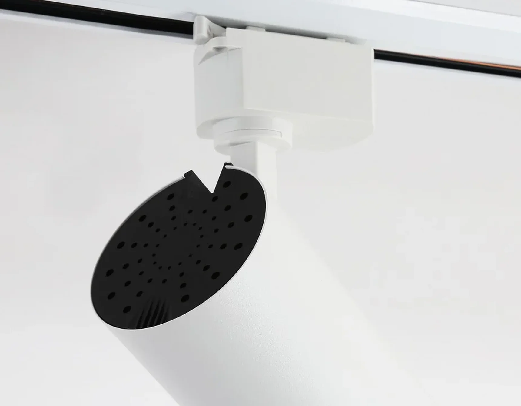 Cветильник светодиодный трековый GL5822 WH белый LED 24W 4200K 24°