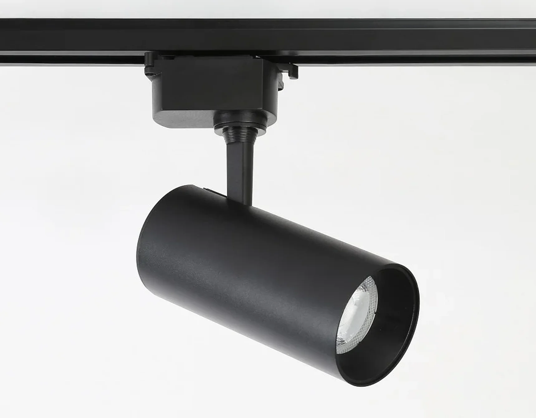 Cветильник светодиодный трековый GL5828 BK черный LED 15W 4200K 24°