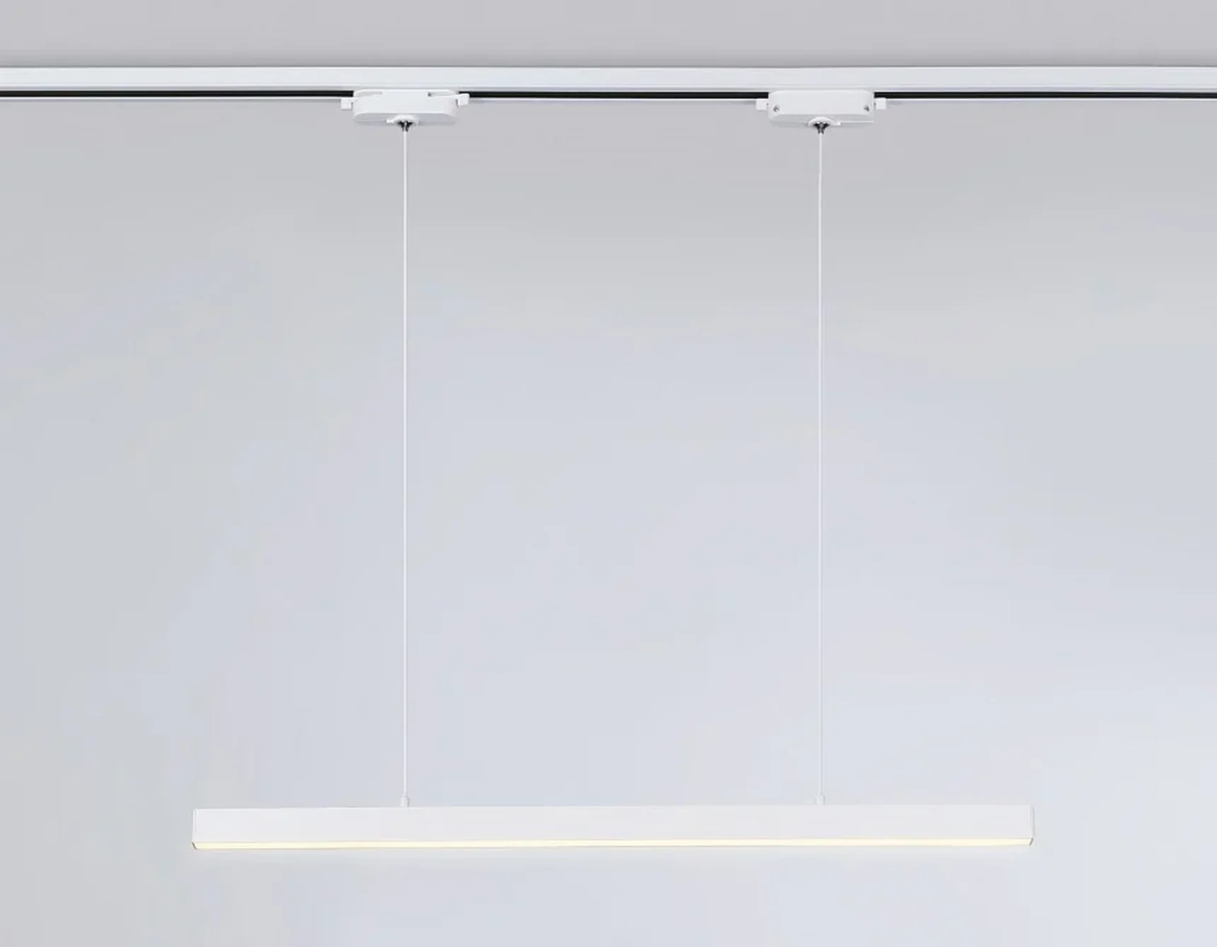 Светильник светодиодный трековый GL6782 WH белый LED 24W 3000K 600*22*1025