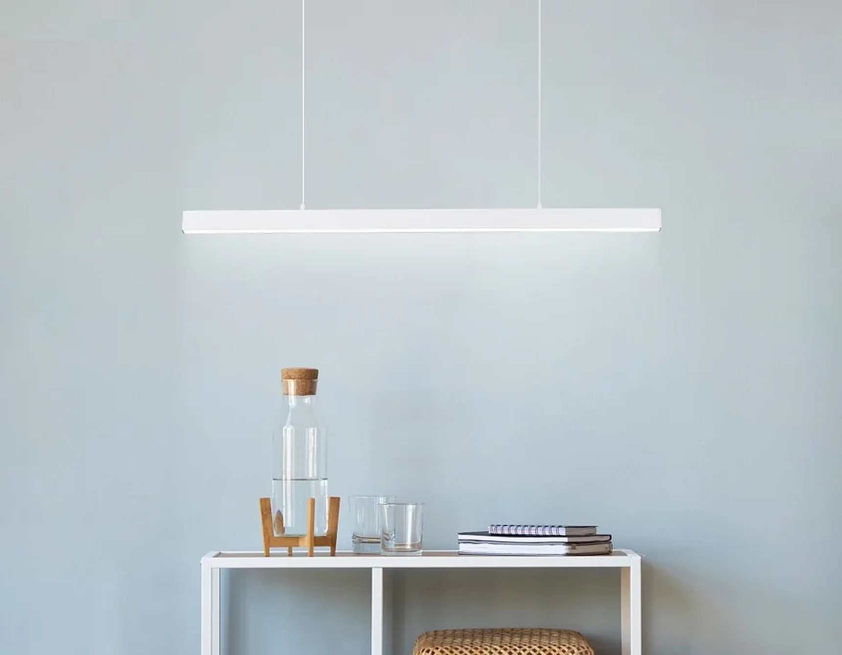 Светильник светодиодный трековый GL6783 WH белый LED 24W 4200K 600*22*1025
