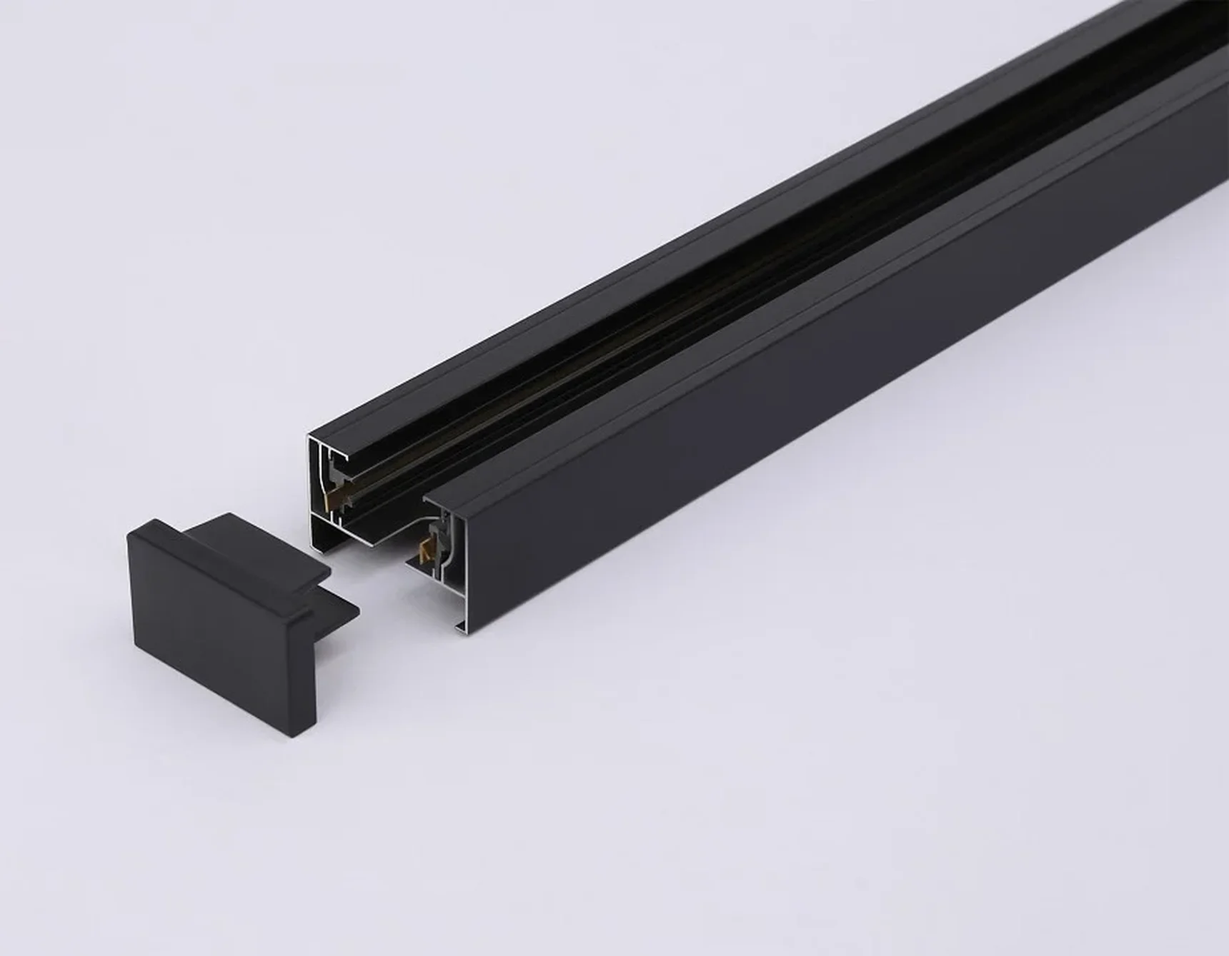 Шинопровод накладной однофазный Standard 220V GL7104 BK черный 2000*32.5*19.8