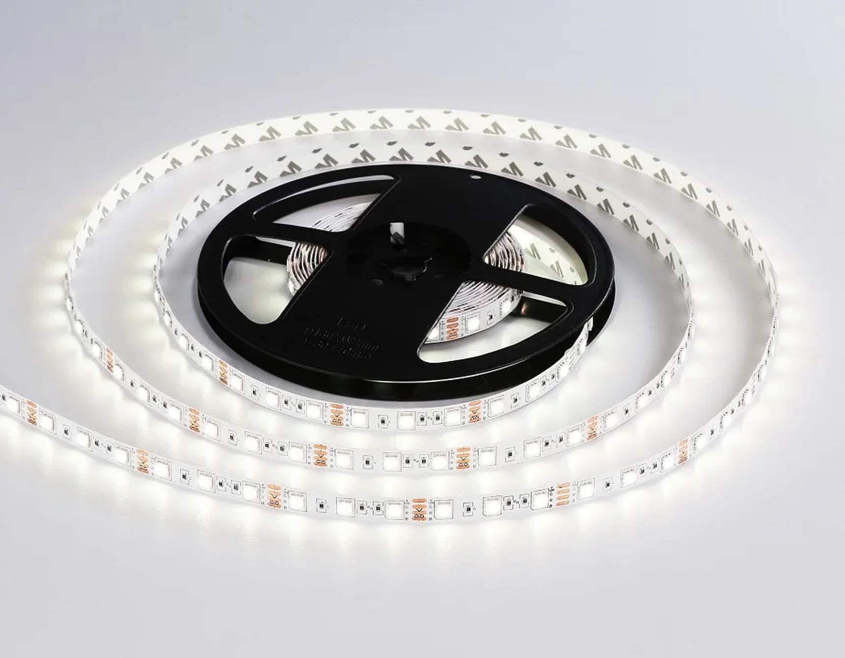Комплект светодиодной ленты RGB 5m GS2402 5050 60Led /14.4W m/ 12V IP20 RGB/ 5000*10*1.87mm/ кратность резки 50mm