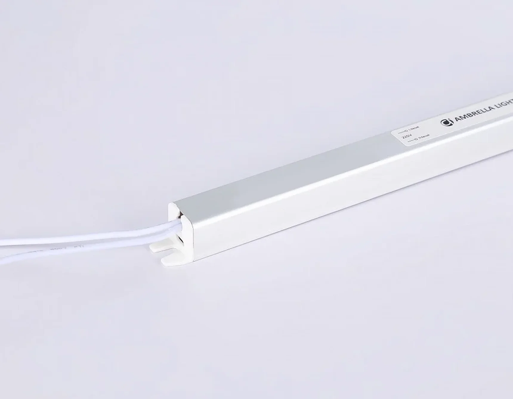 Блок питания с проводом LED Driver 72Вт 12В GS8606