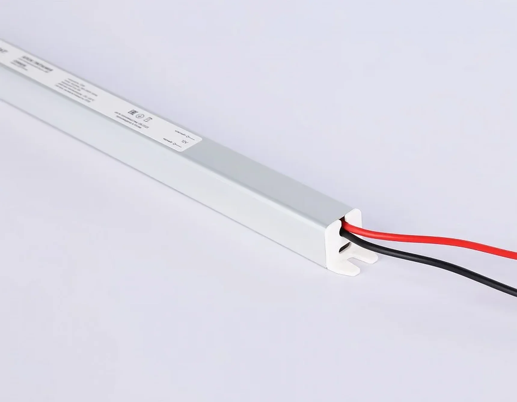 Блок питания с проводом LED Driver 100Вт 12В GS8607
