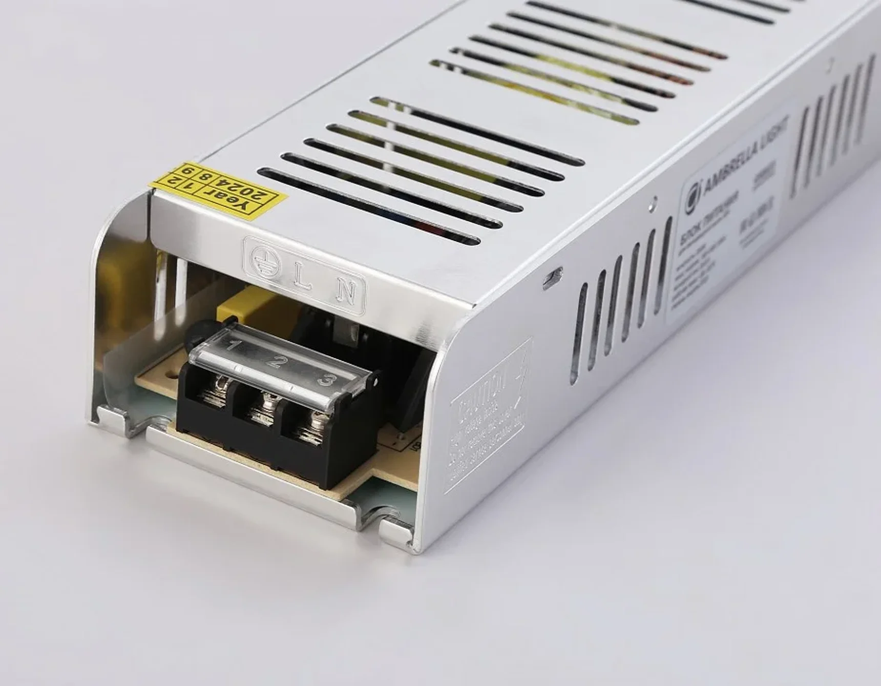 GS8655 блок питания 12V 250W 20.8A IP20 185-260V EMC 223*67*40