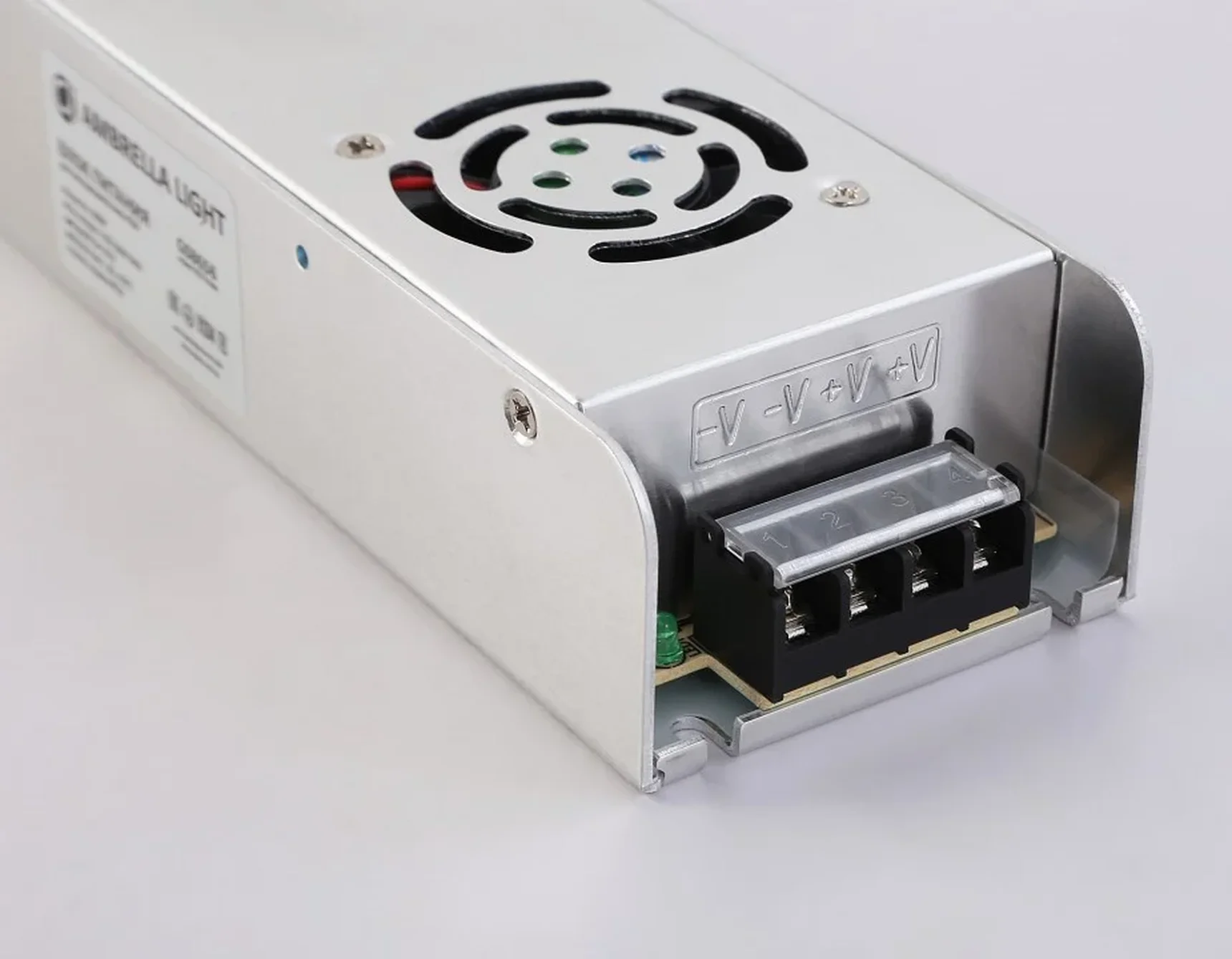 GS8656 блок питания 12V 360W 30A IP20 185-260V EMC 223*67*40
