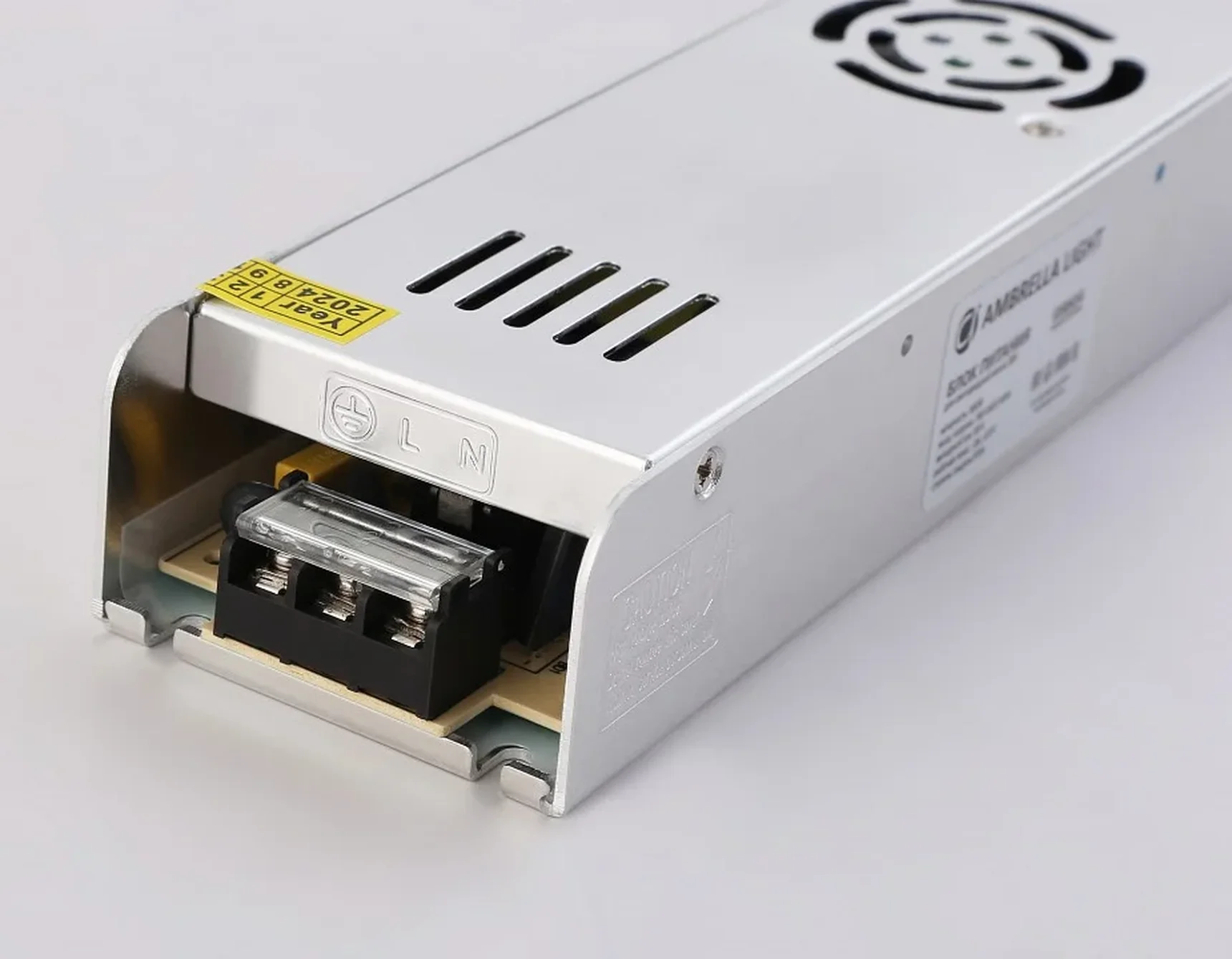 GS8656 блок питания 12V 360W 30A IP20 185-260V EMC 223*67*40