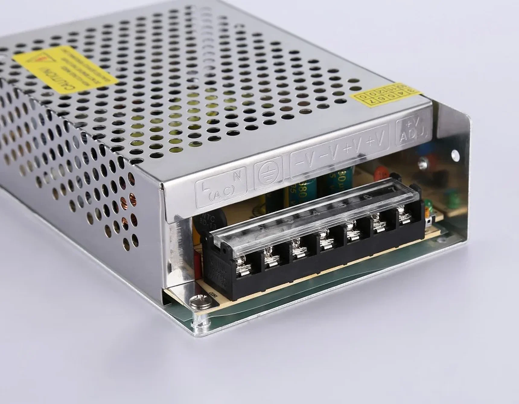 Блок питания LED Driver 100Вт 24В GS9604
