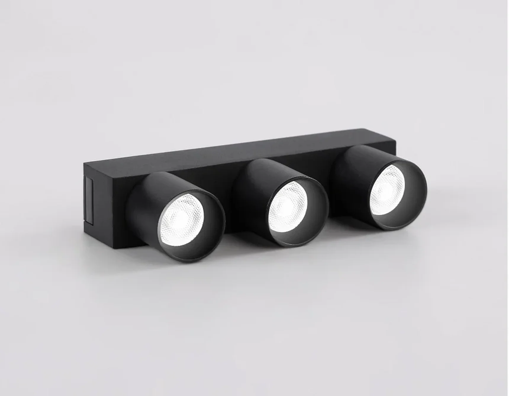 Светильник светодиодный трековый для шинопровода Magnetic Ultra Slim GV1504/3 BK черный IP20 6W 4200K 48V 24° 122*26*55