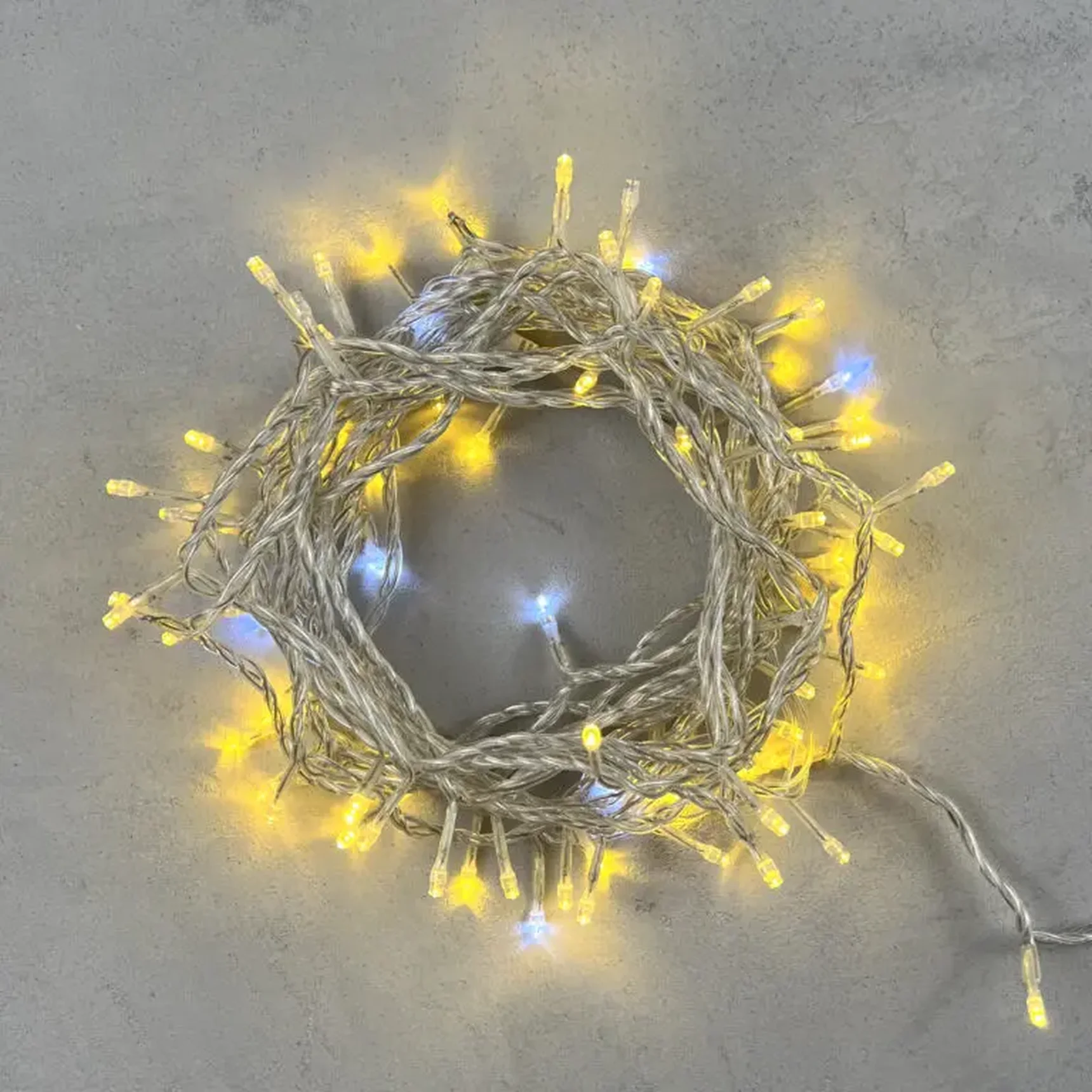 Гирлянда Нить 10м Золотой с Мерцанием Белого Диода 220В, 100 LED, Провод Прозрачный ПВХ, IP54