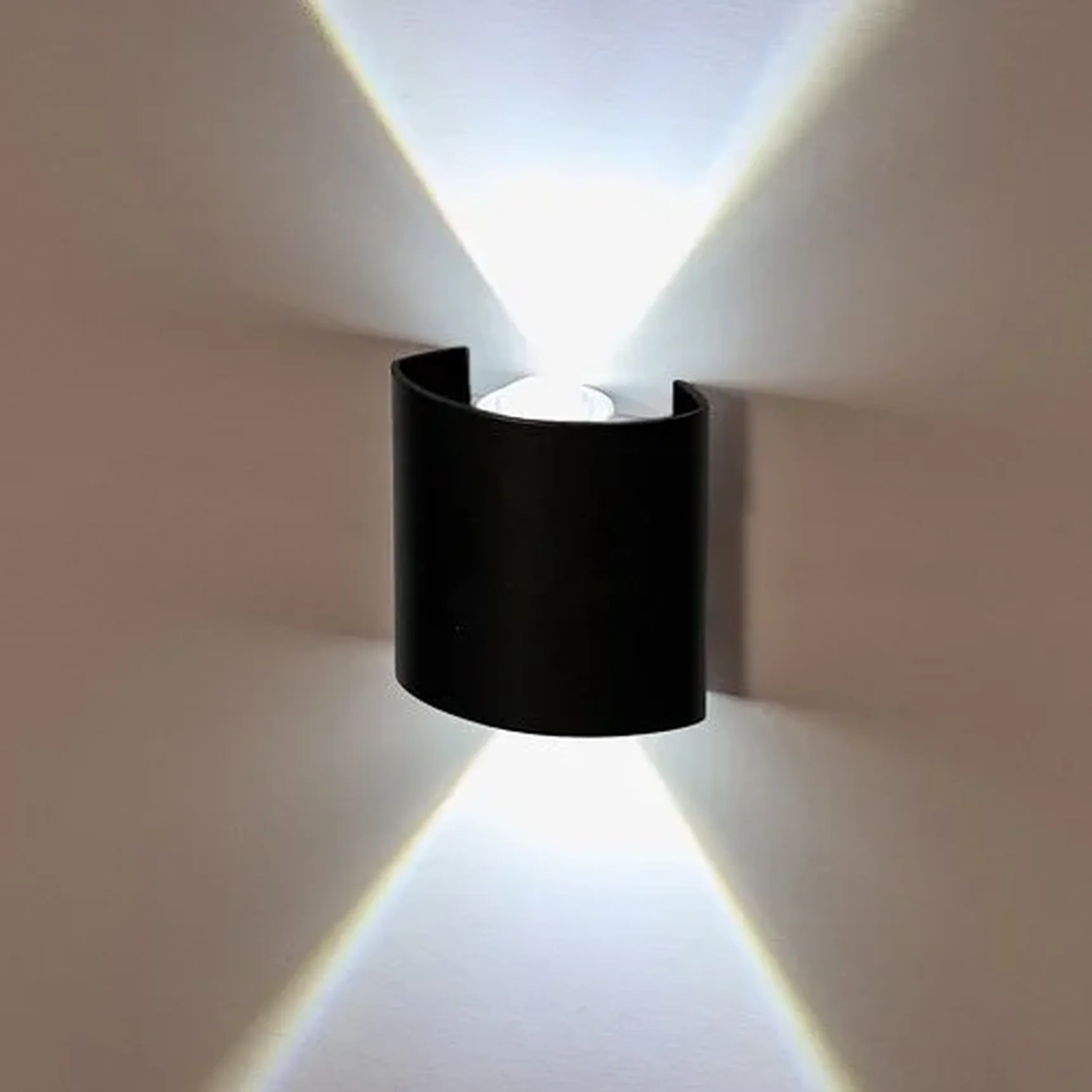Светильник настенный LED 2x1W 4200K Черный 220V IP54 IL.0014.0001-2 BK