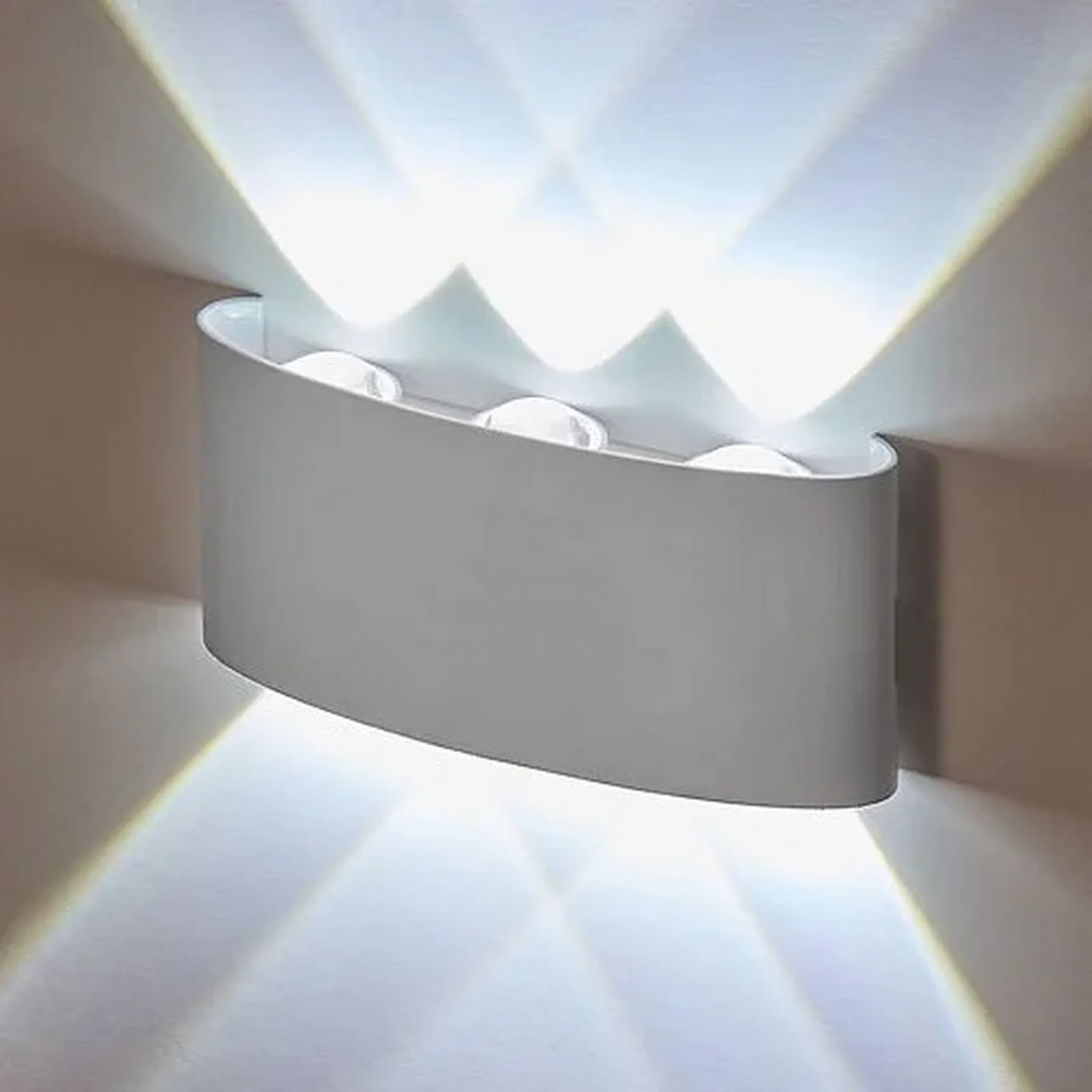 Светильник настенный LED 6x1W 4200K Белый 220V IP54 IL.0014.0001-6 WH