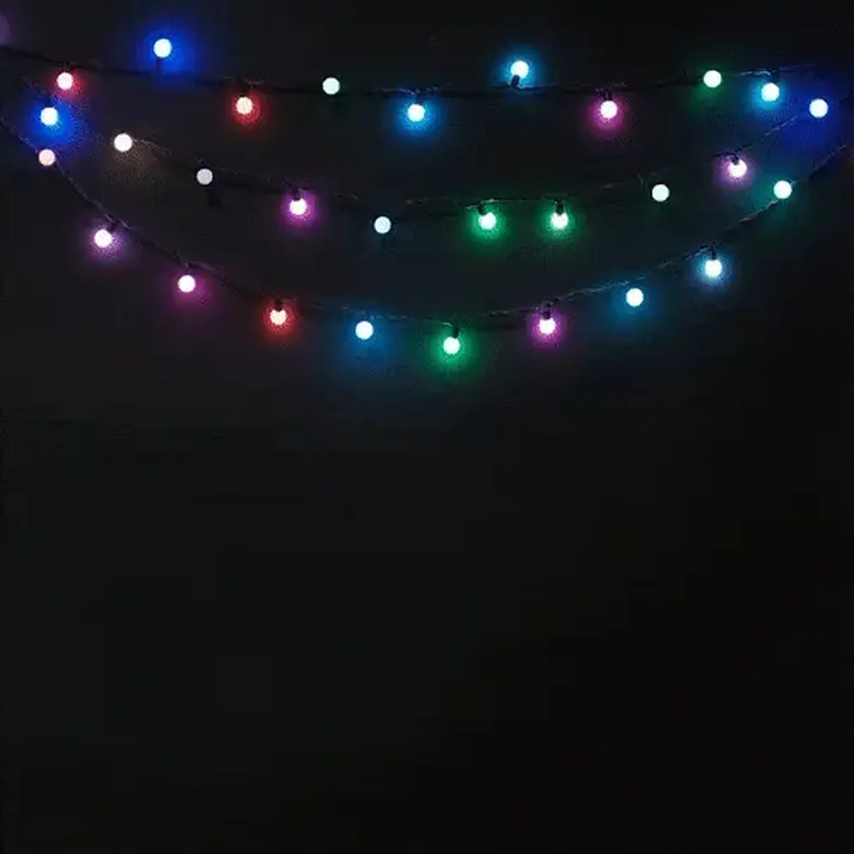Гирлянда «Шарики» 10м Разноцветная с Мерцанием 7В, Диаметр Шарика 13мм, 100 LED, Провод Черный Каучук, IP54