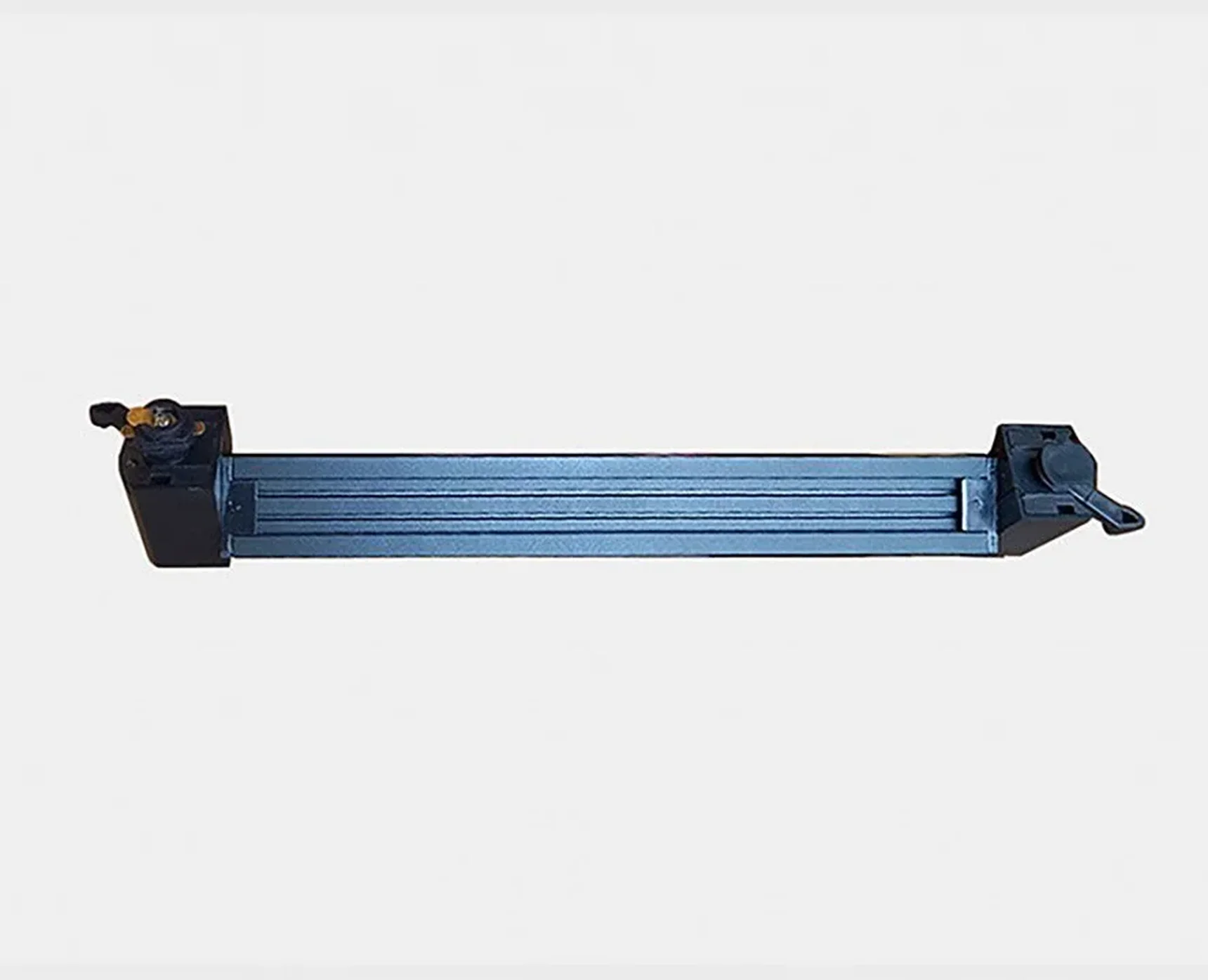 IT08-8029 black 3000K LED 20W CRI:80 936Lm 120* светильник для трека