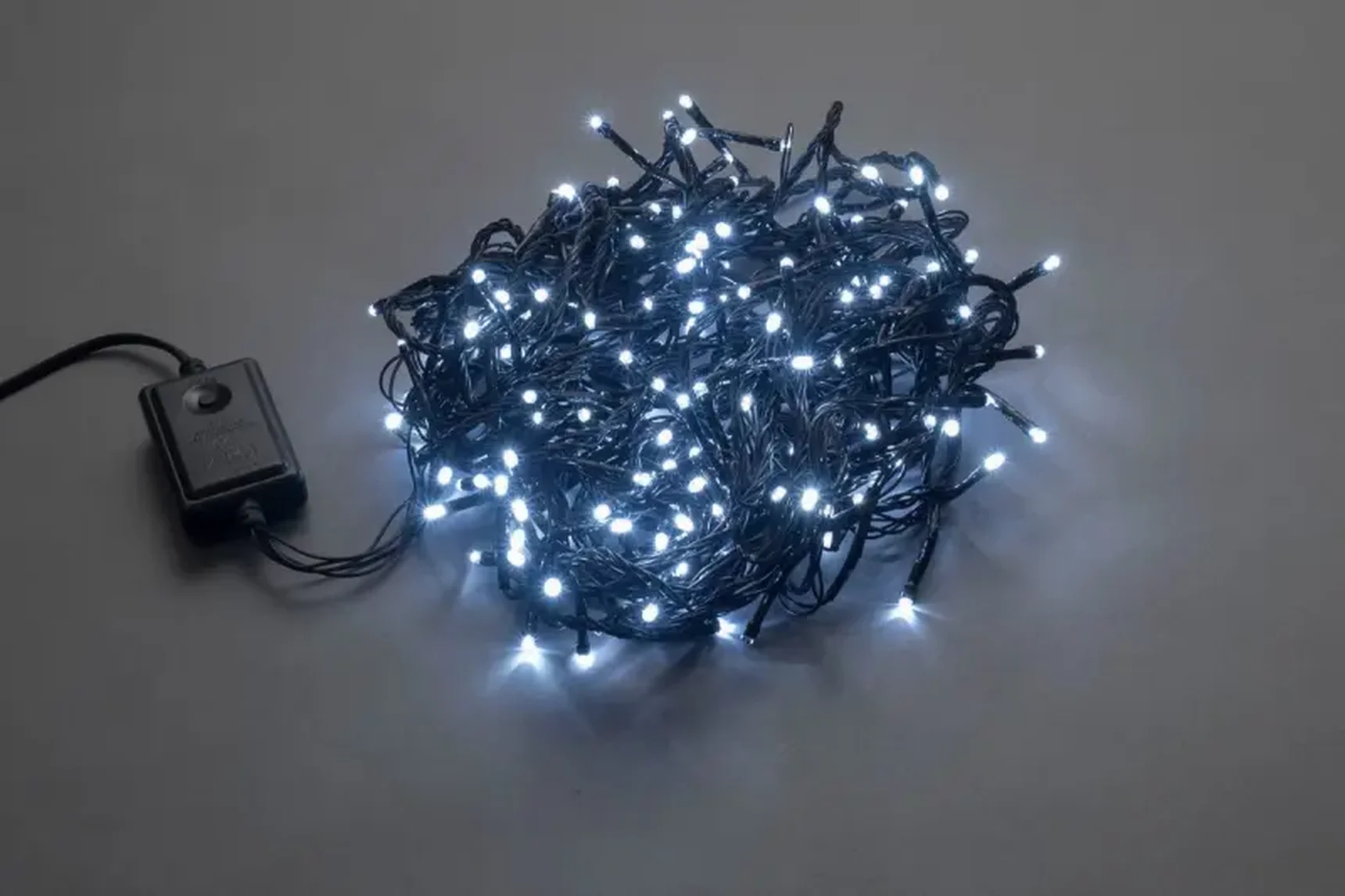 LED-BW-200-20M-240V-W, белая / черный провод