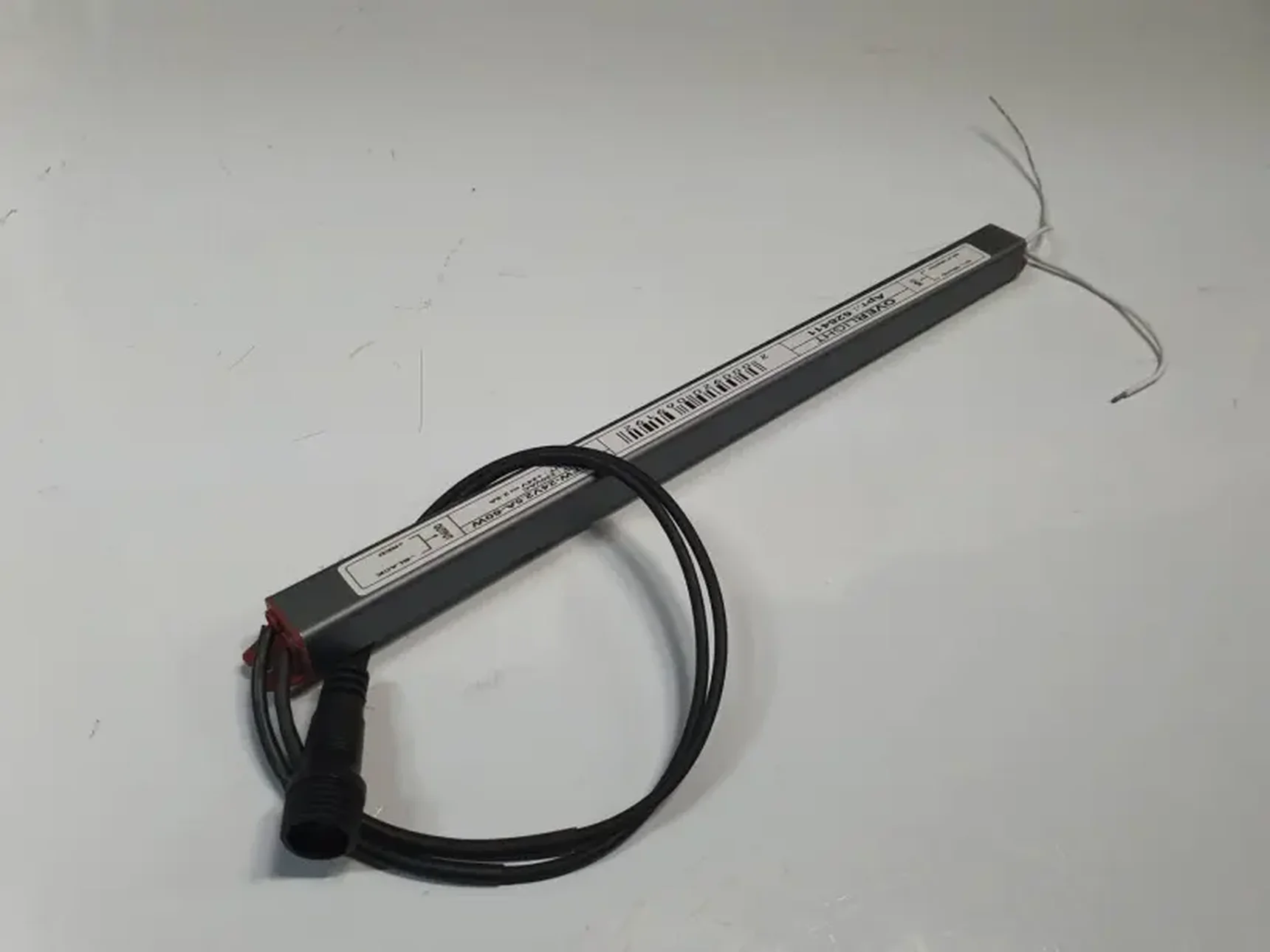 БП 60Вт, 24V для гирлянд и бахром 24V LED-PLR/PLS/RPLR-160 (НОВЫЙ КОННЕКТОР)алюминий