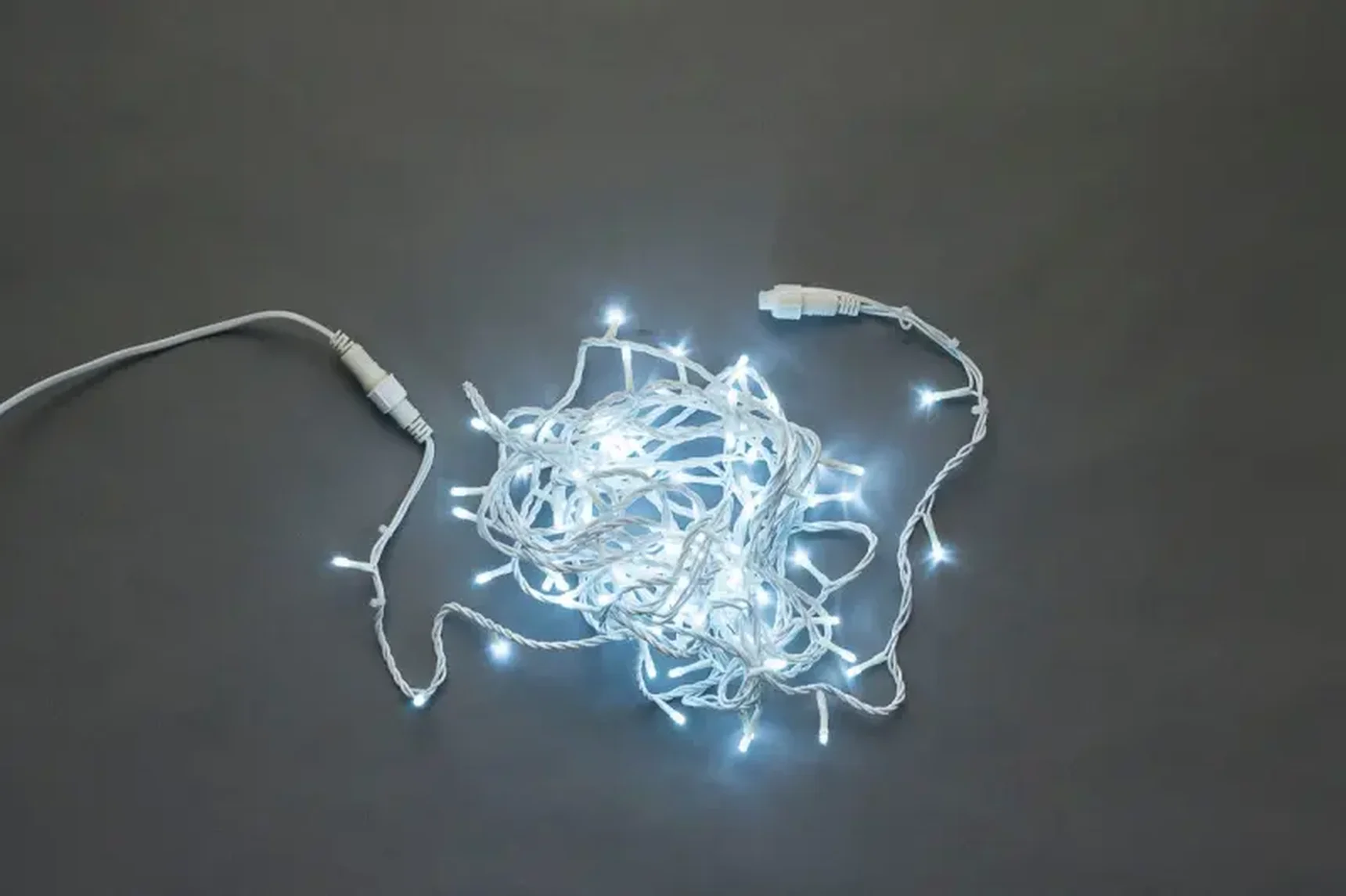 LED-PLS-200-20M-240V-W/W-W/O, белая / белый провод 20, IP-54, соединяемая (без силового шнура)