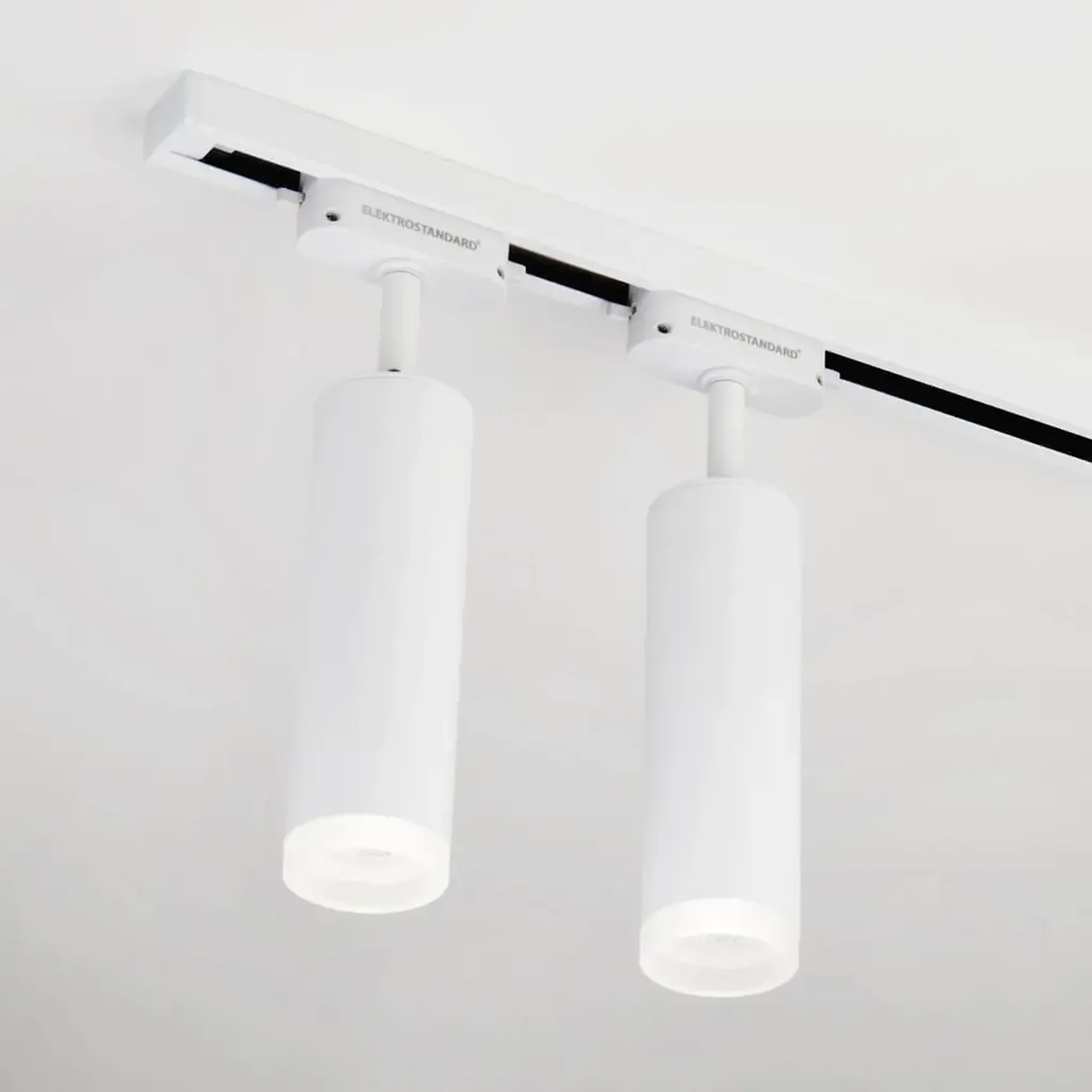 Трековый светодиодный светильник Elektrostandard Oskar белый 10W 4200K LTB28 4690389123528