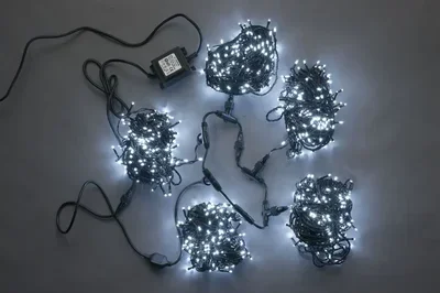 LED-PLS-200*5-20M*5-24V-W/BL (20) 5 нит., белый на черном проводе с 230V/24V/80W трансф