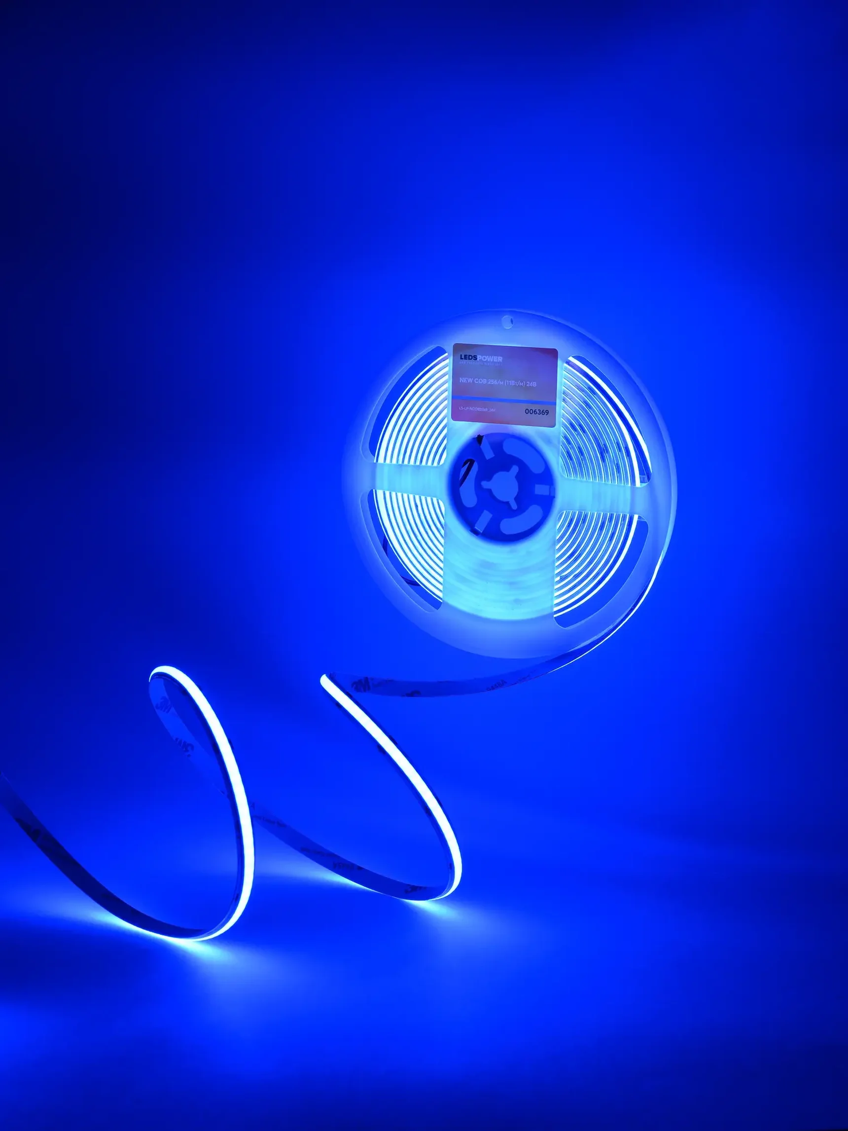 Светодиодная лента NEW COB 256/м (11Вт/м) 24В синяя 006369