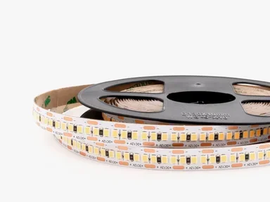 Светодиодная лента 2835 240/м (18Вт/м) 12В теплая 002309
